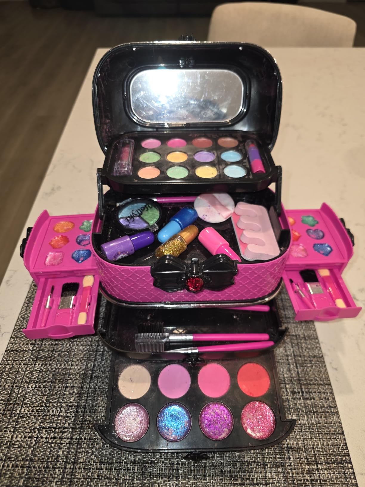Hollyhi 58 Pcs Kids Makeup Toys Kit for Girls, Real Washable Make Up Set | Safety Material Certificates, Non-Toxic, Storage Case with Mirror, Birthday Gifts for 3 4 5 6 7 8 9 10 11 12 Years Old (Rose) customer photo 2