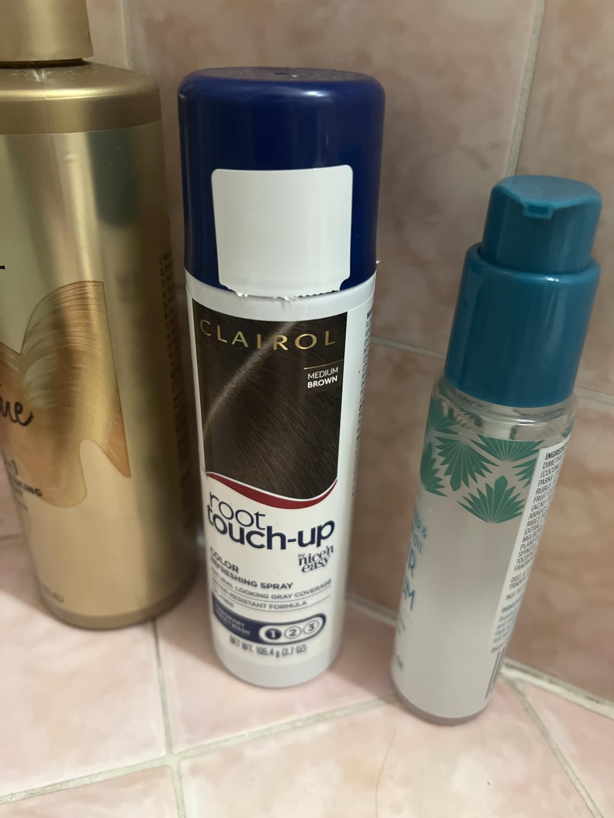 Clairol Root Touch-Up Temporary Hair Coloring Spray, Medium Brown Hair Color | Instant Natural-Looking Gray Root Coverage | Ammonia Free | Lightweight Formula | Pack of 1 customer photo 1