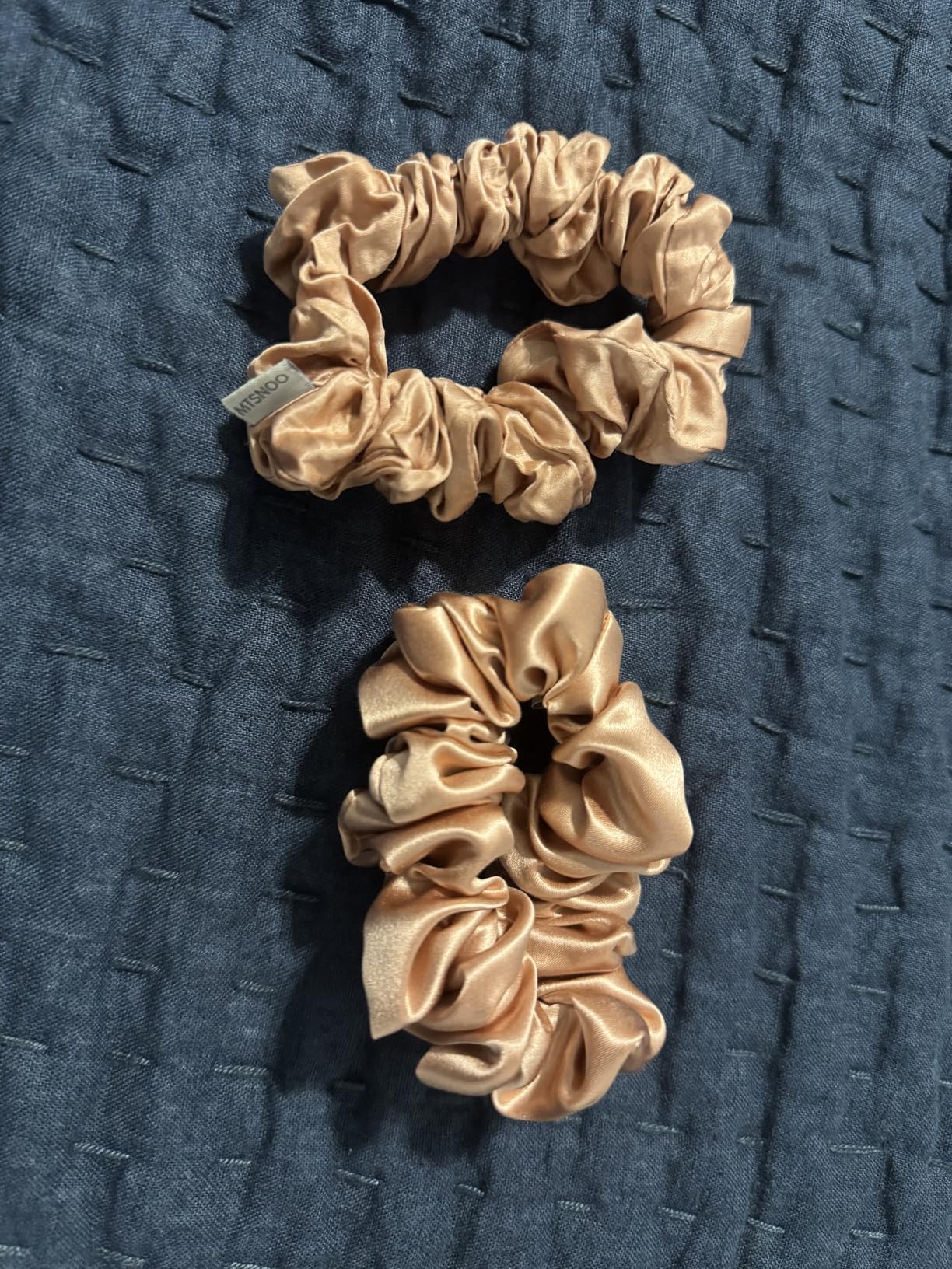 MTSNOO Pure 22 Momme Mulberry Silk Scrunchies Set for Sleep - 6 Pack Elastic Hair Ties for Curly Hair, Women, and Girls customer photo 1