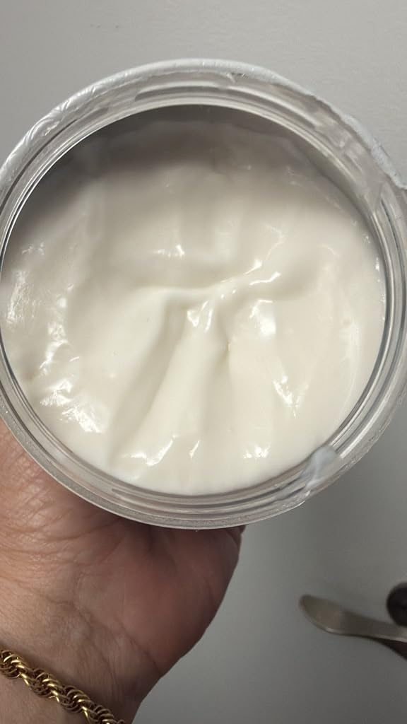SheaMoisture Leave In Conditioner, Jamaican Black Castor Oil to Soften, Detangle & Reduce Breakage, 20 oz customer photo 2