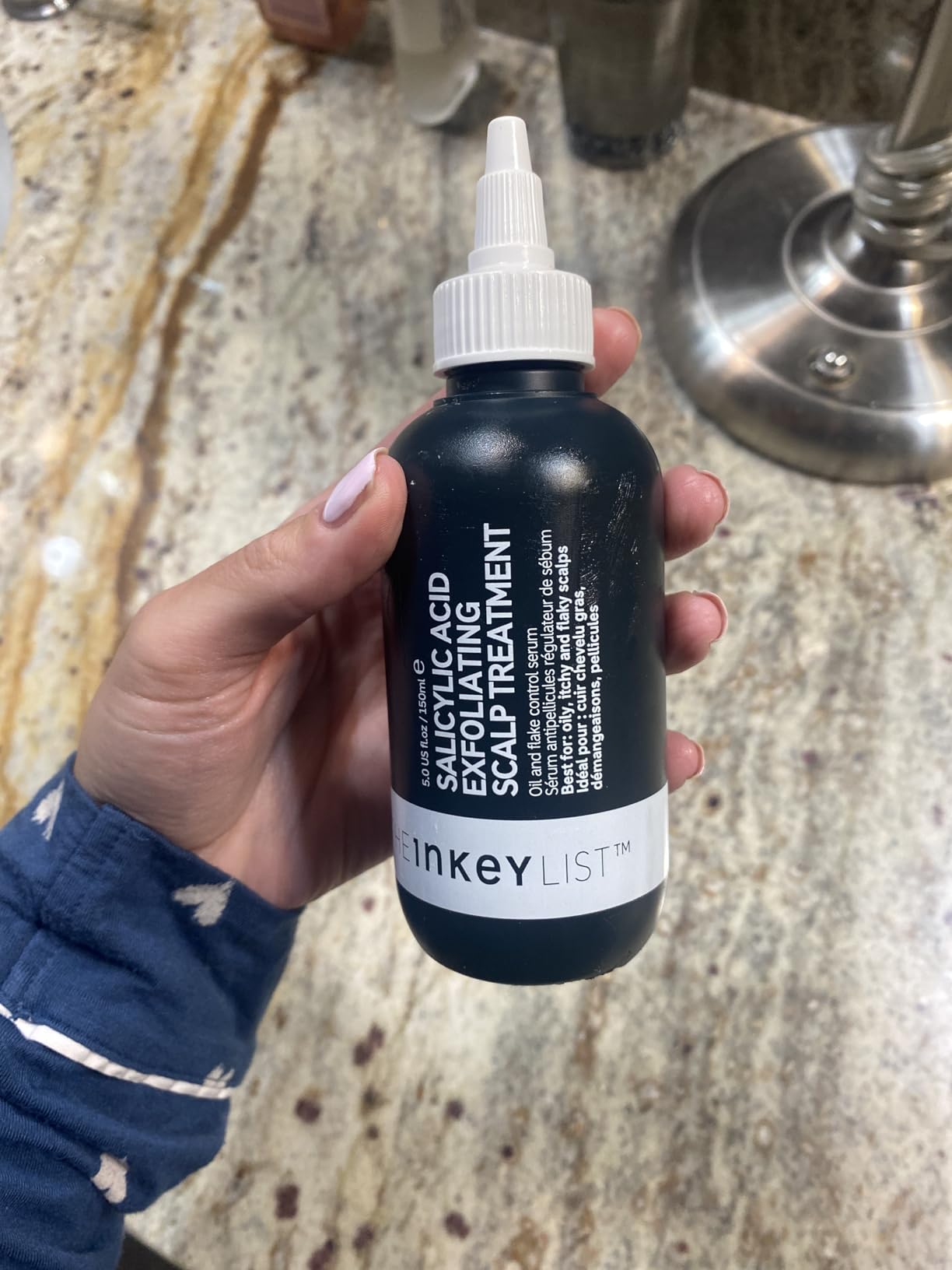 The INKEY List Salicylic Acid Exfoliating Scalp Treatment - Pre-Shampoo Scalp Serum Exfoliates Flakes and Buildup customer photo 1