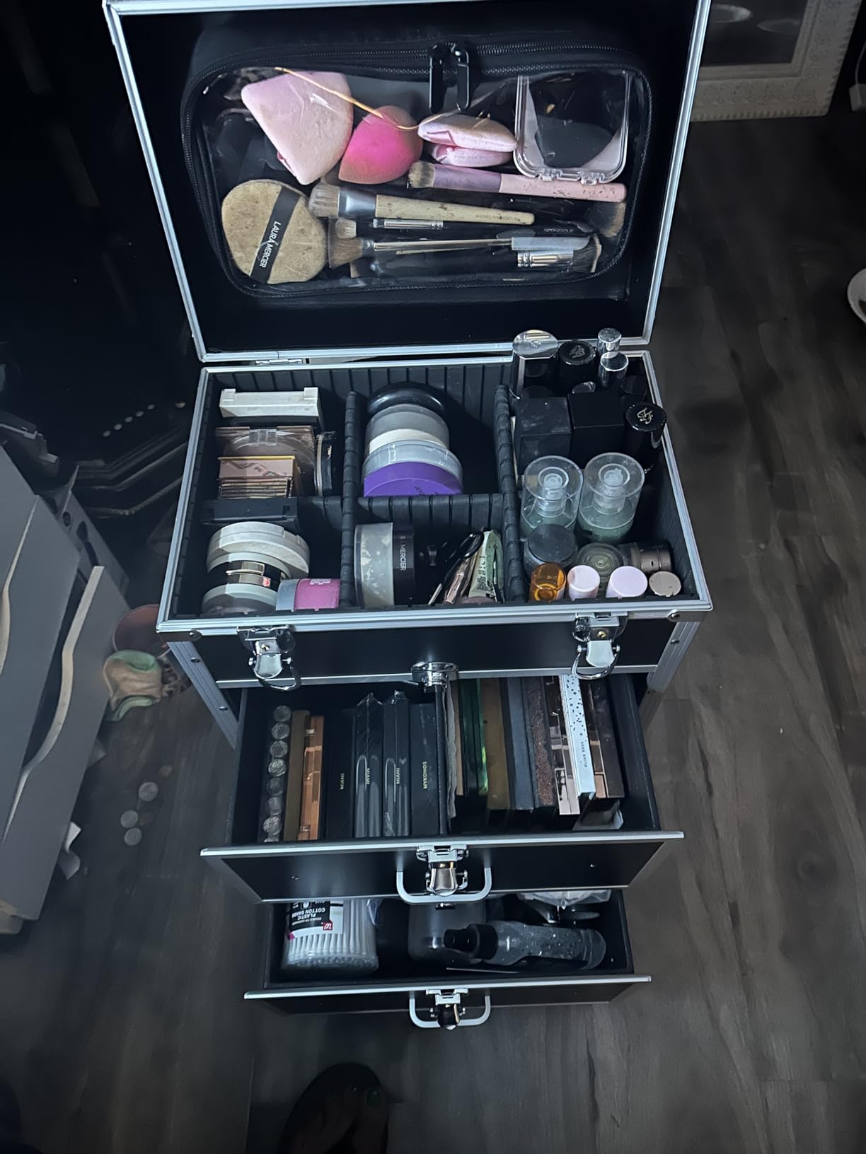 Professional Rolling Makeup Train Case with Drawers, Large Cosmetic Trolley with Locks, Cosmetics Storage Organizer Make up Case for Travel Makeup/Nail Art/Hair Styling, Matte Black customer photo 1