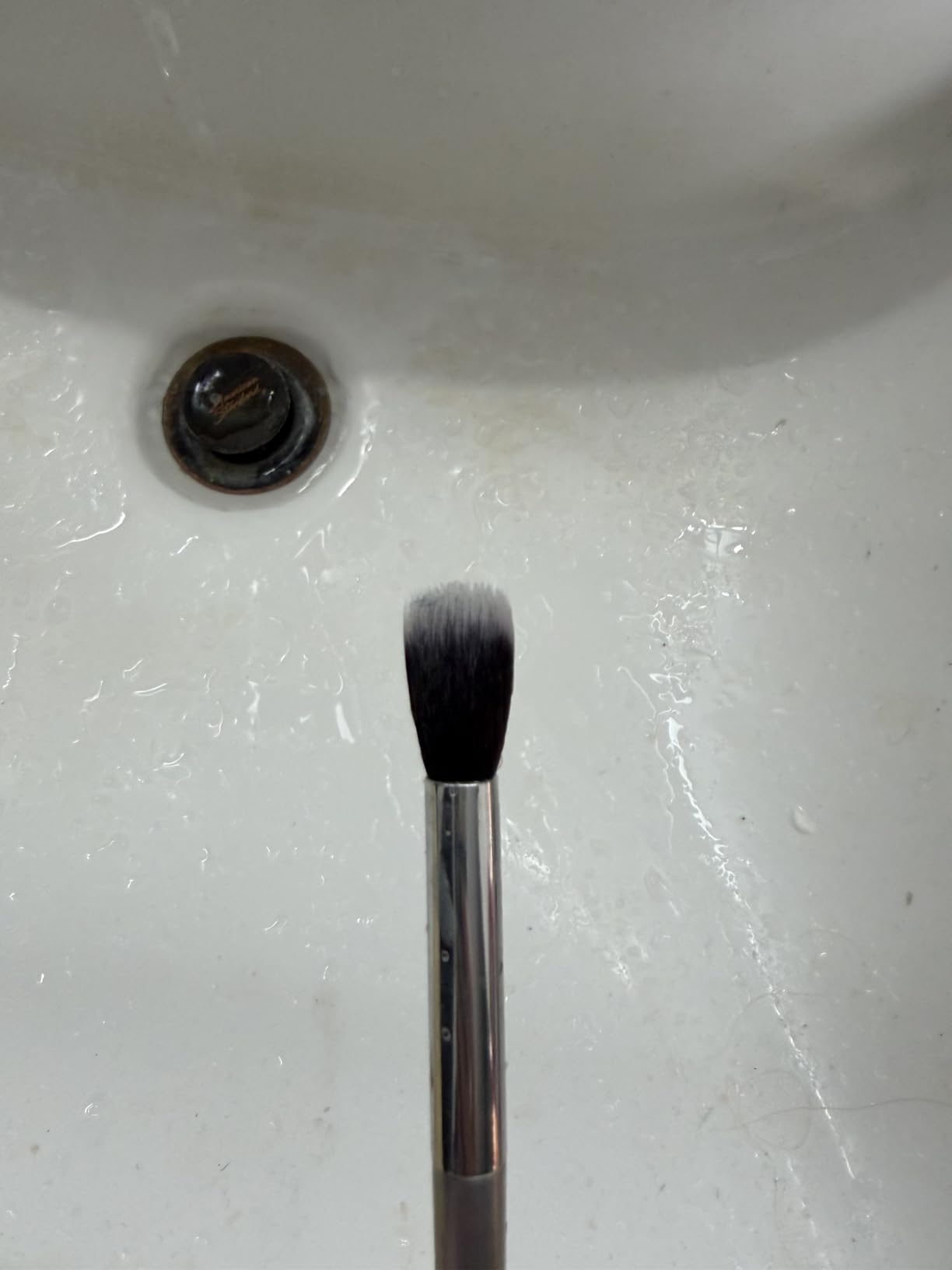 Narrative Cosmetics Makeup Brush Cleaner Soap with Silicone Scrubber Pad | Solid Cleanser for Brushes & Beauty Blenders | Vegan, Cruelty-Free, 2.45 Oz customer photo 1