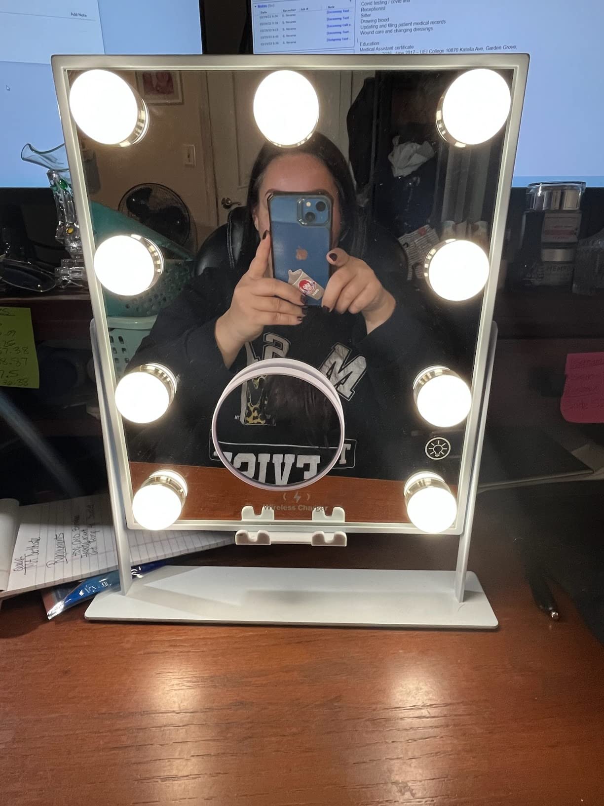 Hansong Lighted Vanity Mirror with Bluetooth Speaker and Wireless Charging Makeup Mirror with Lights 9 Dimmable Bulbs Lighted Makeup Mirror 3 Color Lighting Tabletop (White) customer photo 2