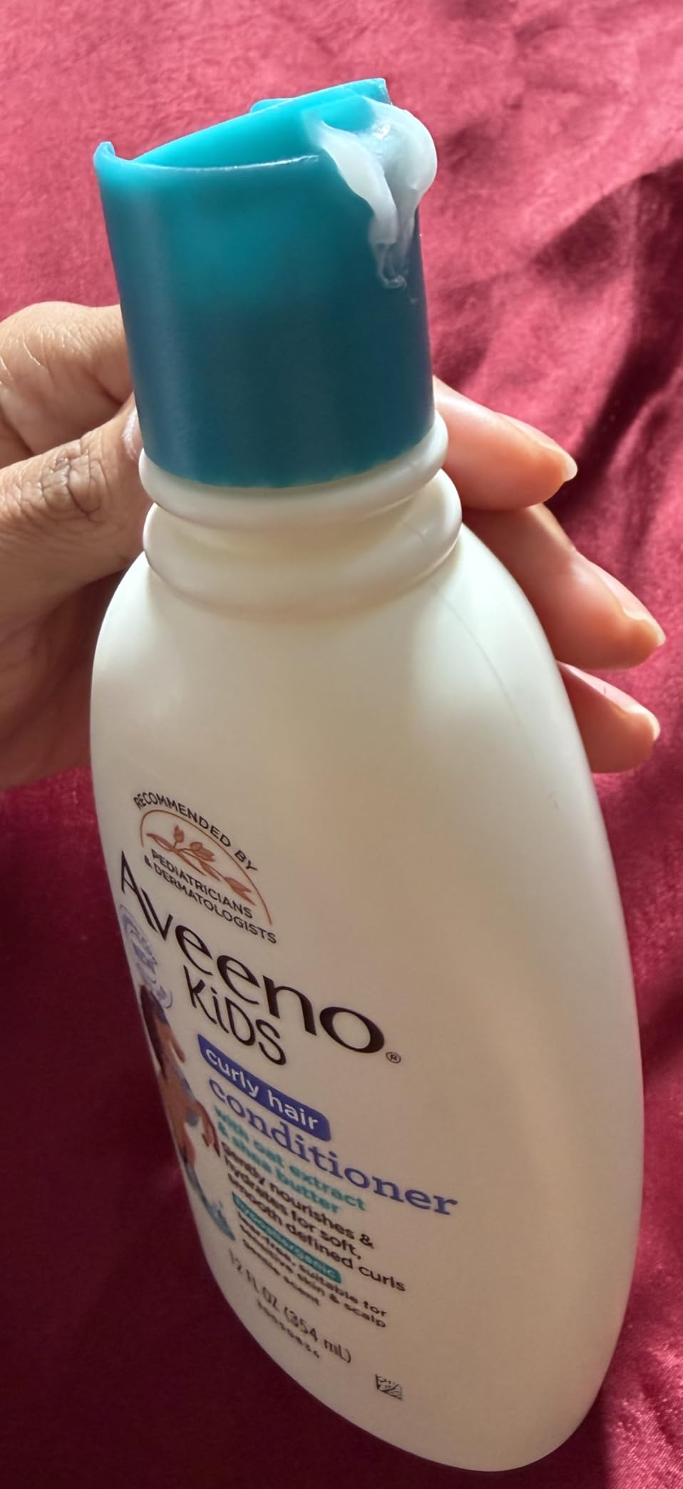 Aveeno Kids Curly Hair Conditioner, Hydrating Conditioner, Kids Curly Hair Products, Oat Extract & Shea Butter, Gentle Scent, 12 fl. oz customer photo 2