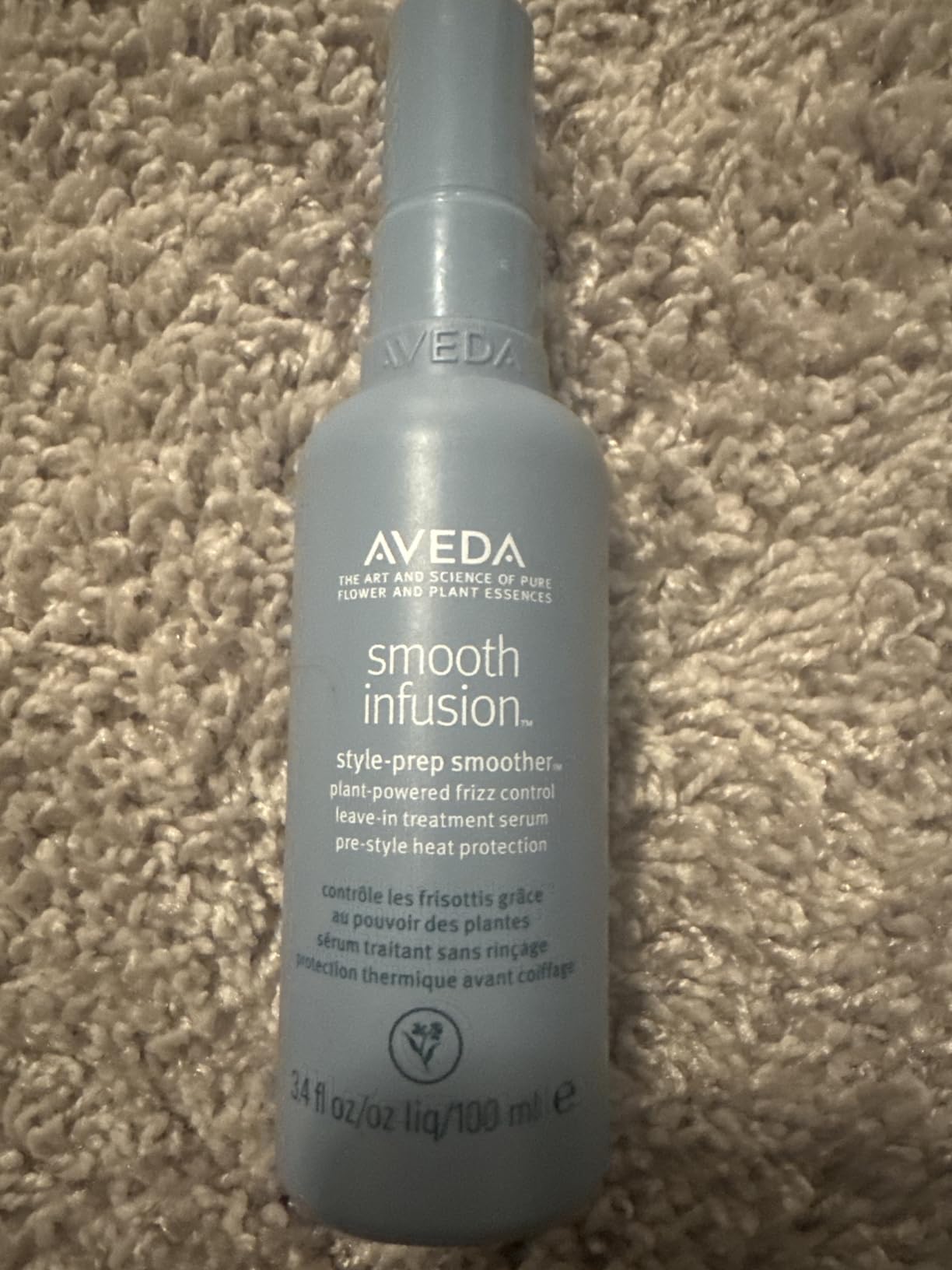 Aveda Smooth Infusion Style-Prep Smoother, Leave-In Anti-Frizz Serum, 72-Hour Frizz Defense & Frizz Control, Heat Protectant, 98% Naturally Derived customer photo 2