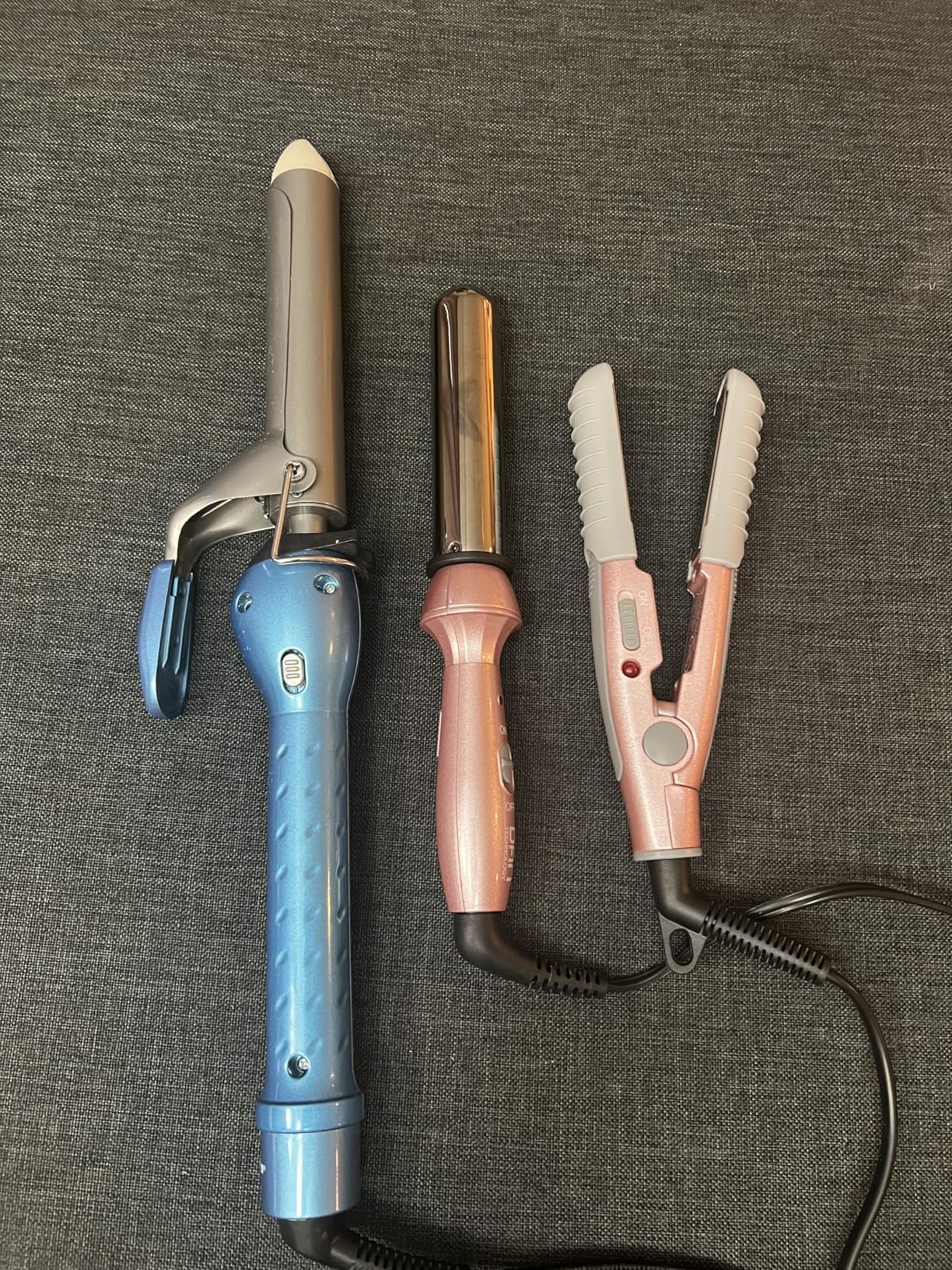 DAN Technology Hair Styling Set, Including Travel Hair Dryer, Mini Flat Iron, and Travel Curling Iron with European Plug, Dual Voltage, Portable Storage Bag, Pink customer photo 2