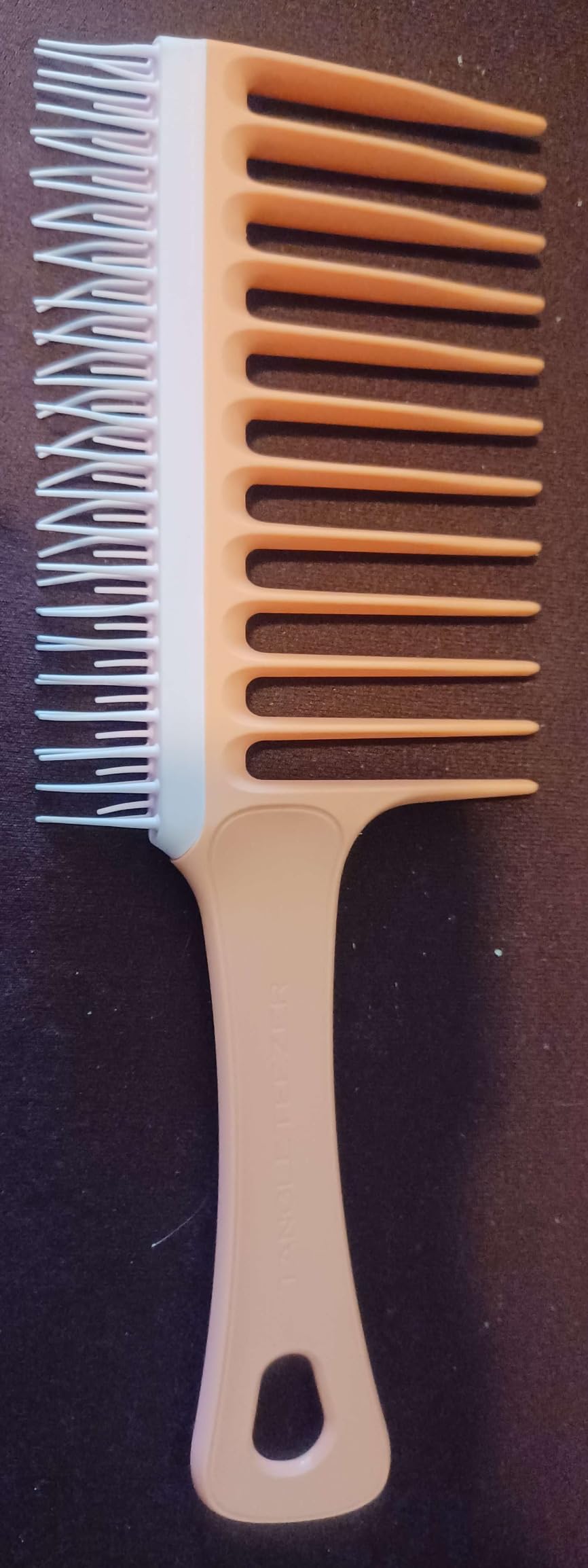 Tangle Teezer Wide Tooth Comb, Double Sided for Detangling and Less Breakage, for 3C to 4C Curly Hair Types, Peach customer photo 1