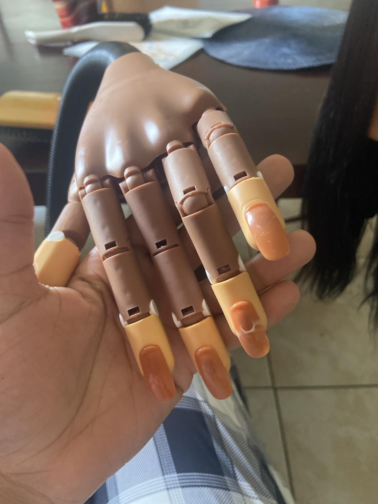 Practice Hand for Acrylic Nails, Left Nail Hand with 100 Tips for Beginners | Adjustable Clamp Stand, Flexible Fingers, Stainless Steel Handle, Screw Clamp, Reusable Tips for Gel & Acrylic Practice customer photo 2