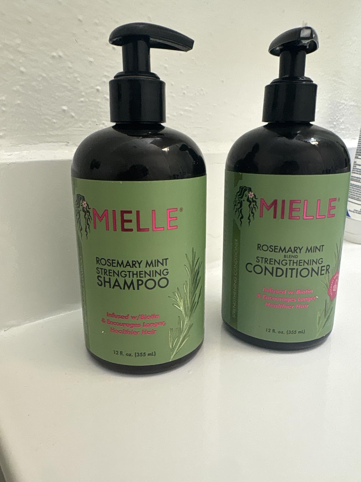 Mielle Organics Rosemary Mint Strengthening Shampoo and Conditioner Infused with Biotin, Cleanses and Helps Strengthen Weak and Brittle Hair, 12 Ounces customer photo 2