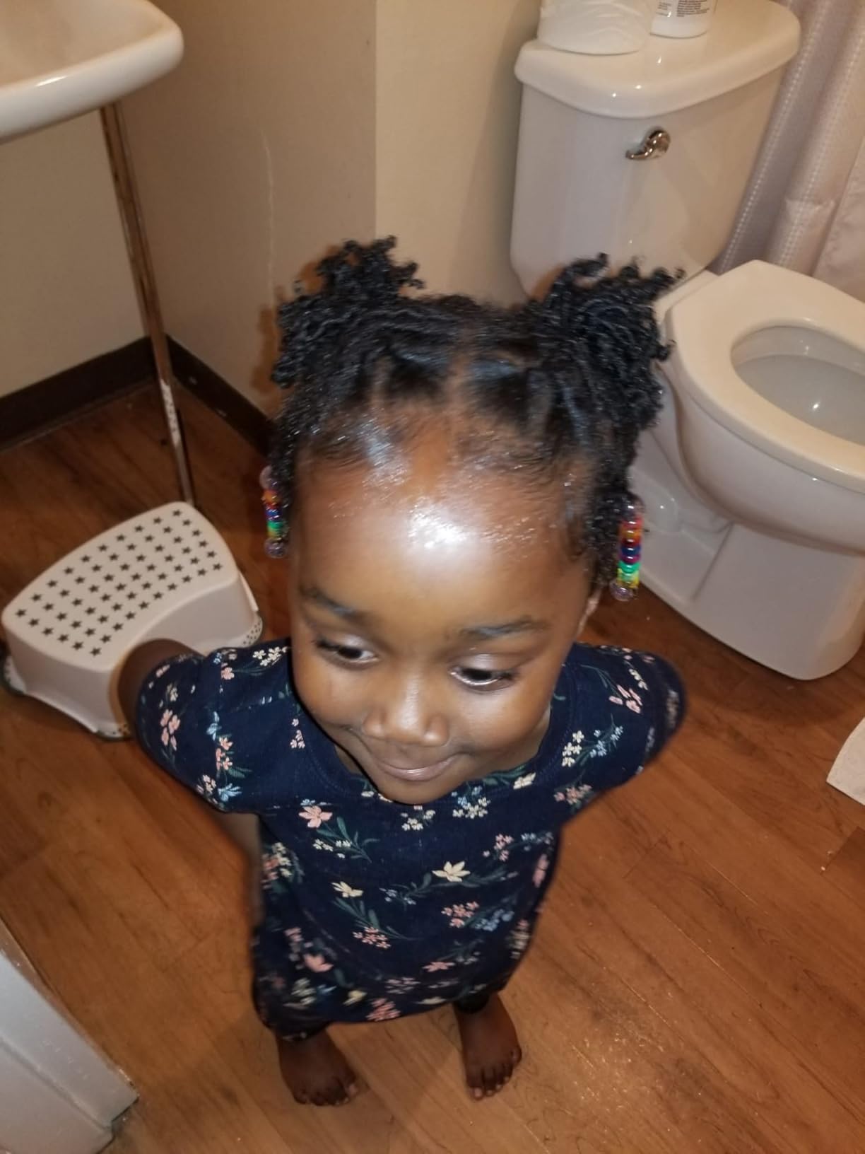 Extra Hold Styling Gel and Mousse for Braids, Twists, Locs, Cornrows - Frizz Taming, Smoothing & Edge Control with Rosemary Hair Growth Oil (Bonus: Hair Combs, Bonnet, Clips) customer photo 1