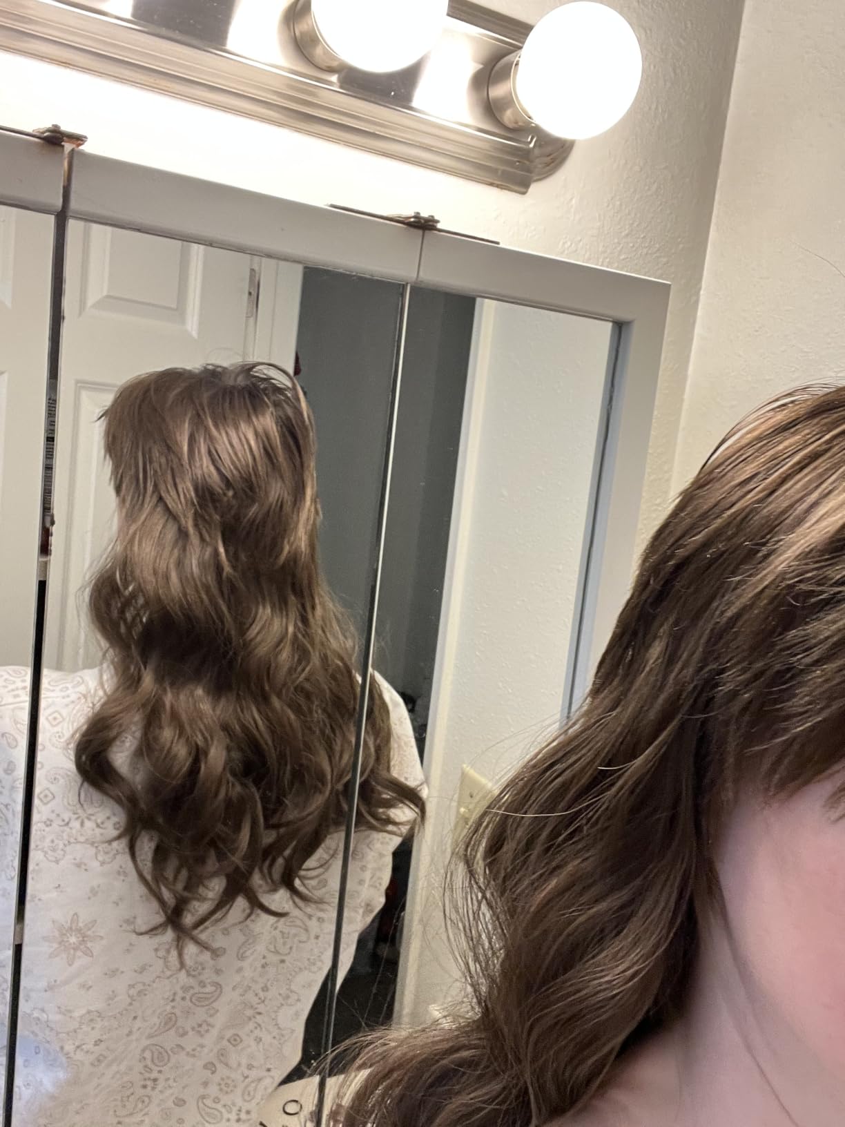 20 Inches Blonde Hair Extensions Clip ins, 4Pcs Curly Synthetic Clip in Hair Extensions (Color: Dark Blonde with Bleach Blonde Highlights) customer photo 1