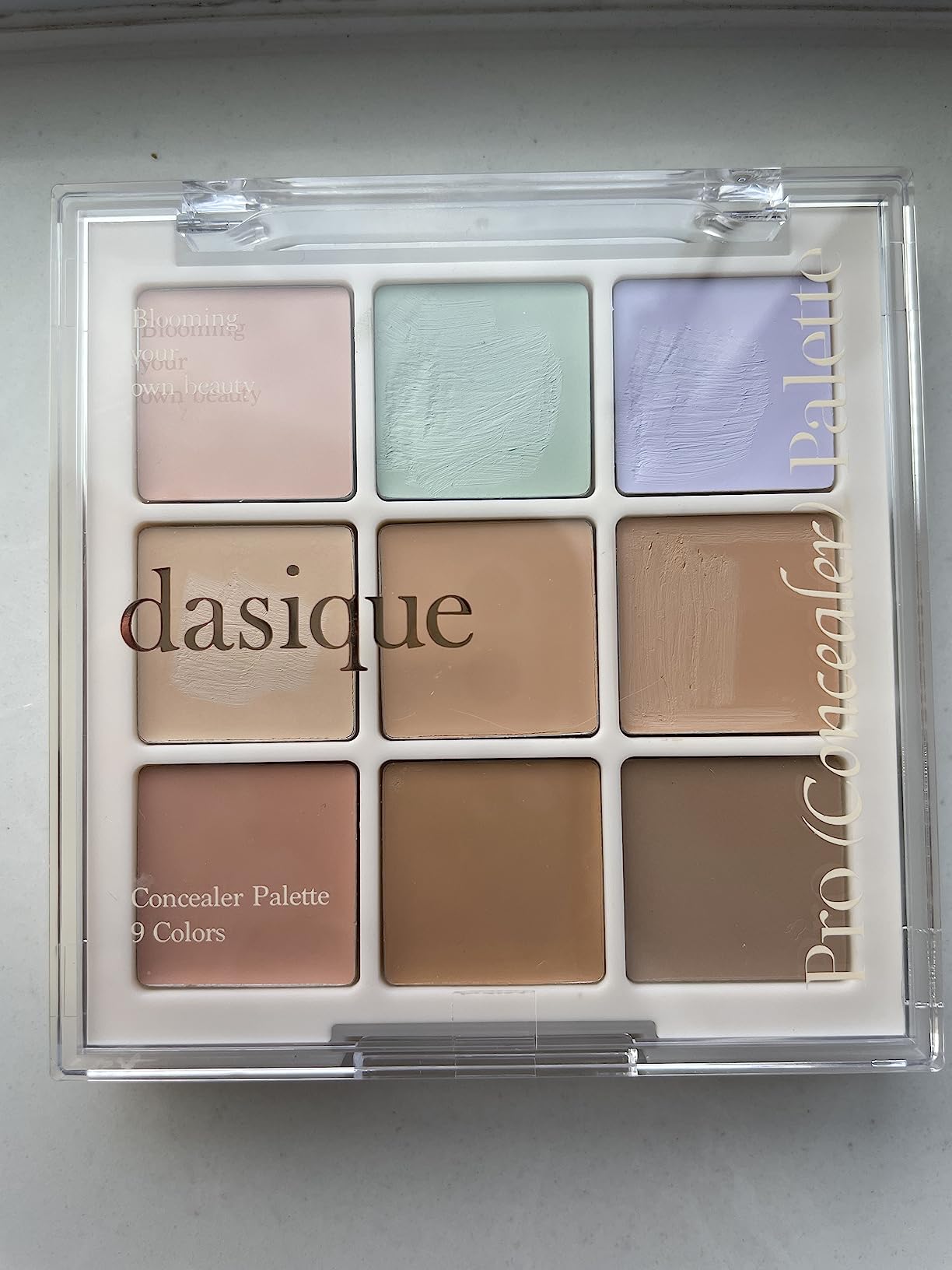 Dasique Pro Concealer Palette, 01 Cover customer photo 1