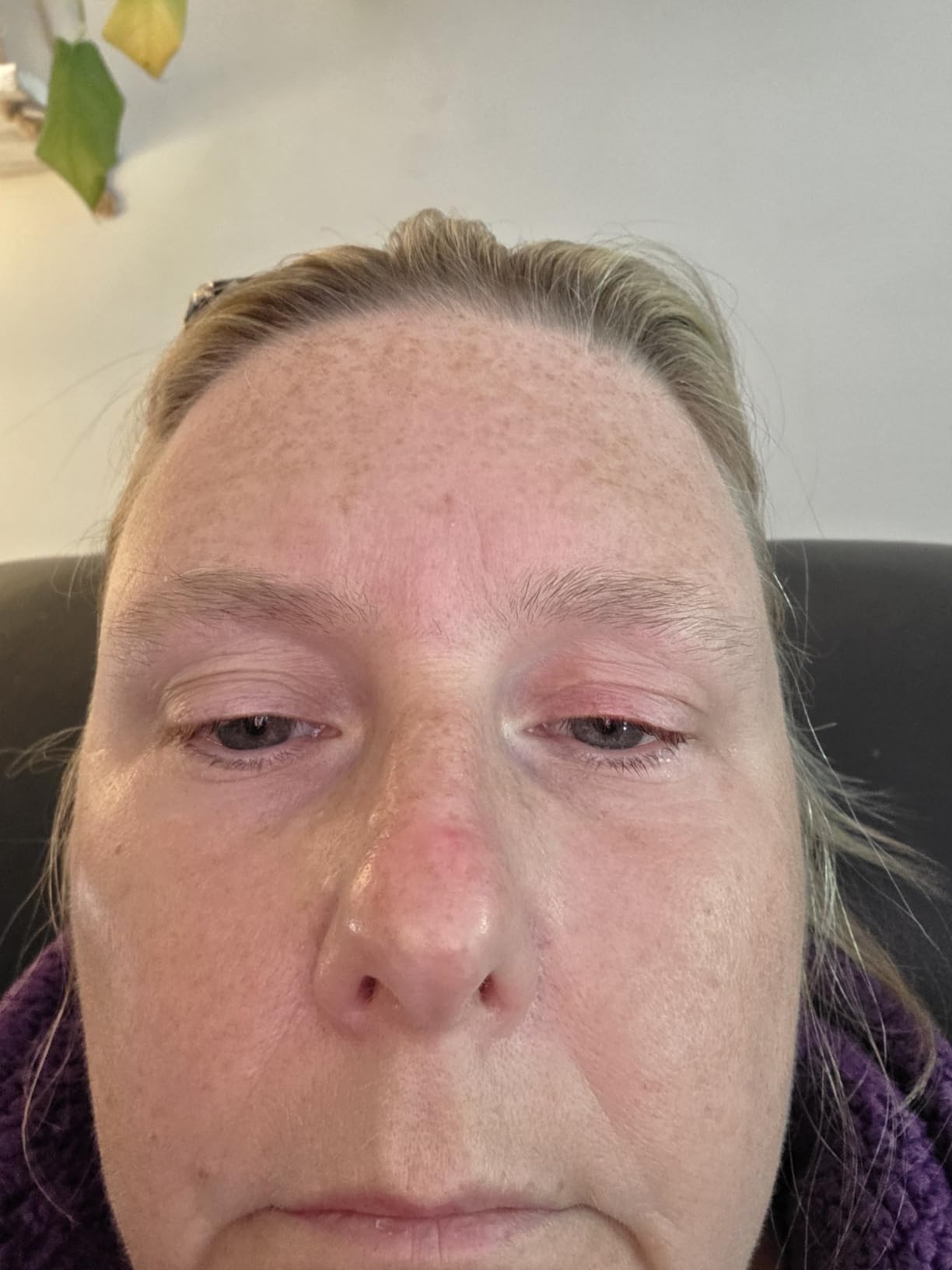 Pro Eyebrow Lamination Kit by Luxe Cosmetics - Perfectly Laminated Brows for 8 Weeks - Easy DIY, 3 Full Applications - Complete Brow Lamination kit (Eyebrow Lamination Kit) customer photo 2