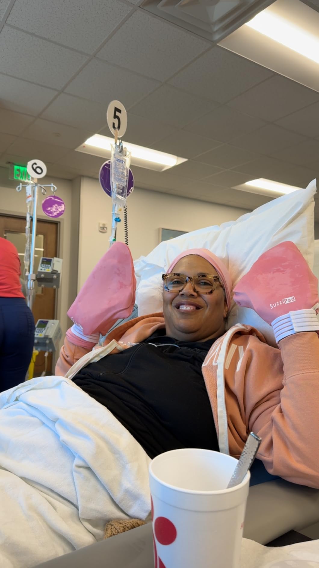 SuzziPad Chemo Care Package Cooling Gloves & Socks & Cold Cap, Pink, S | Soft Liquid Gel & 360° Full Coverage with Snug Head Cap, Chemo Must Haves for Soothing Neuropathy And Scalp Discomfort customer photo 2