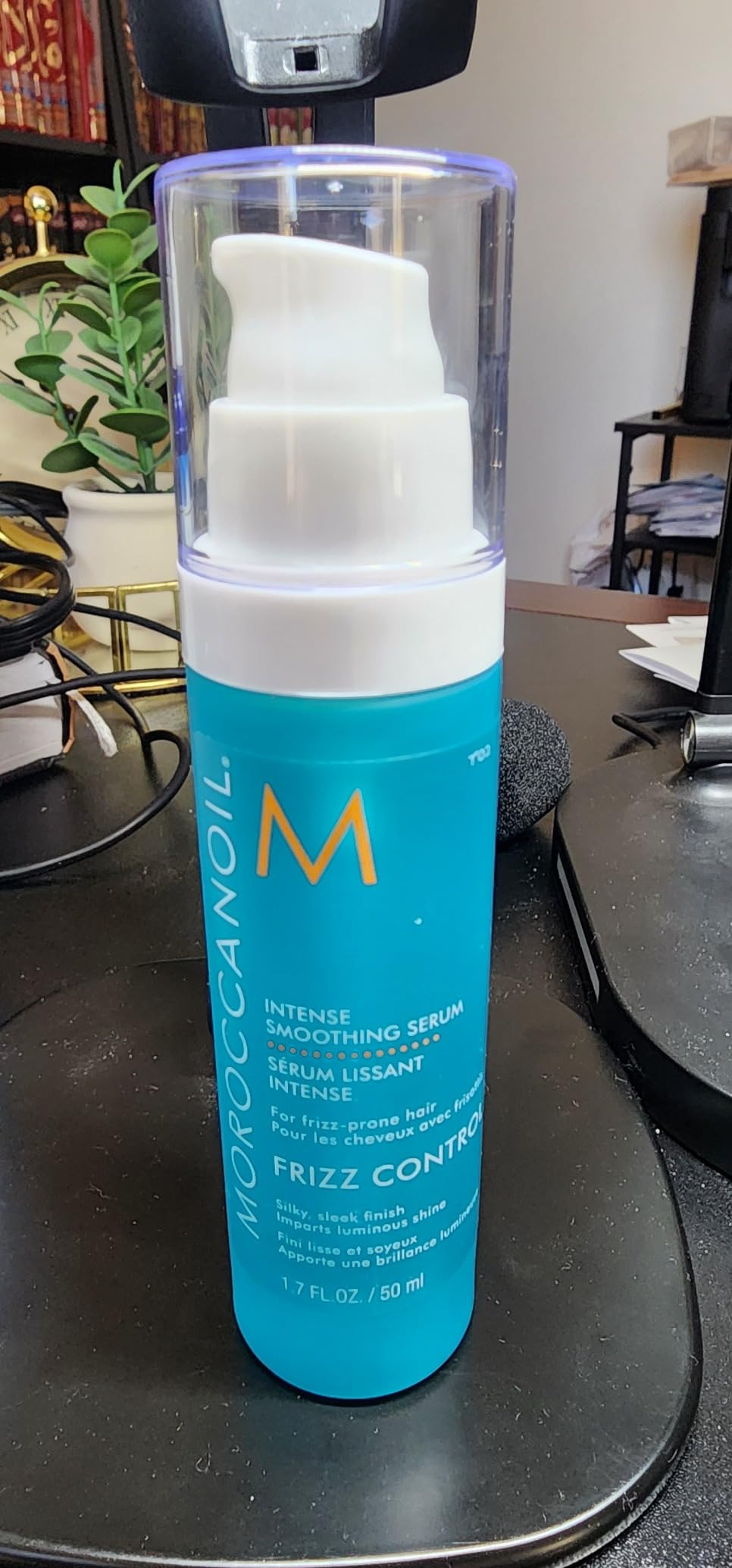 Moroccanoil Intense Smoothing Frizz Control Serum, 1.7 Fl. Oz. customer photo 1