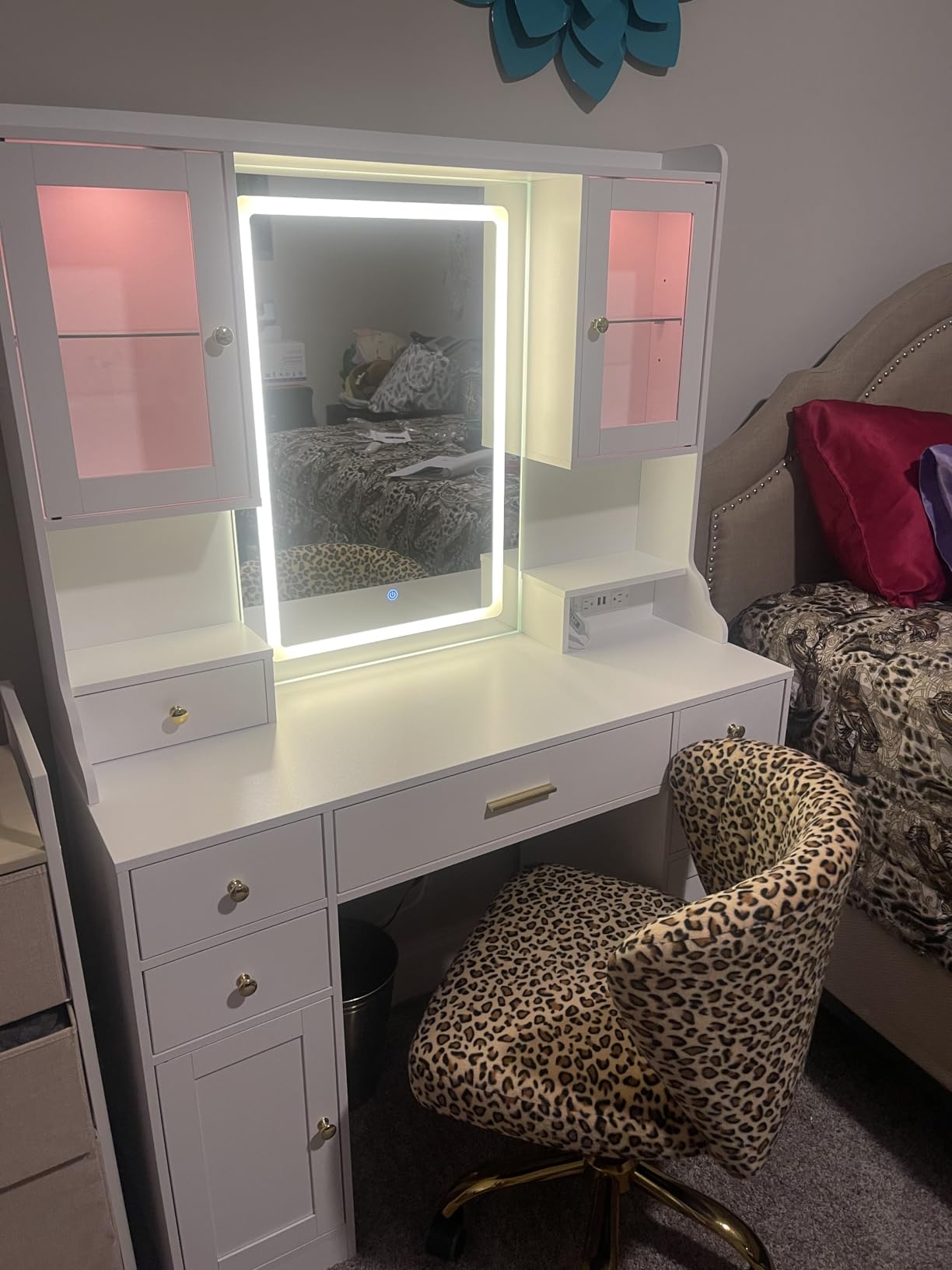 CSZZD White Makeup Vanity Desk with LED Mirror & RGB Cabinets | Vanity Table with Charging Station and 6 Storage Drawers, Adjustable 3 Mode Mirror Lights, Bedroom Dressing Table for Women customer photo 1