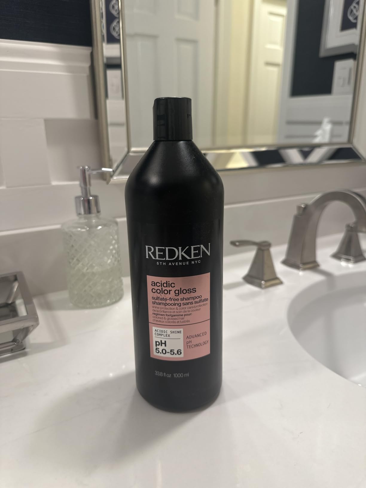 Redken Acidic Color Gloss Sulfate-Free Shampoo for Color Protection and Shine To Help Extend Color & Shine for Color-Treated Hair customer photo 1