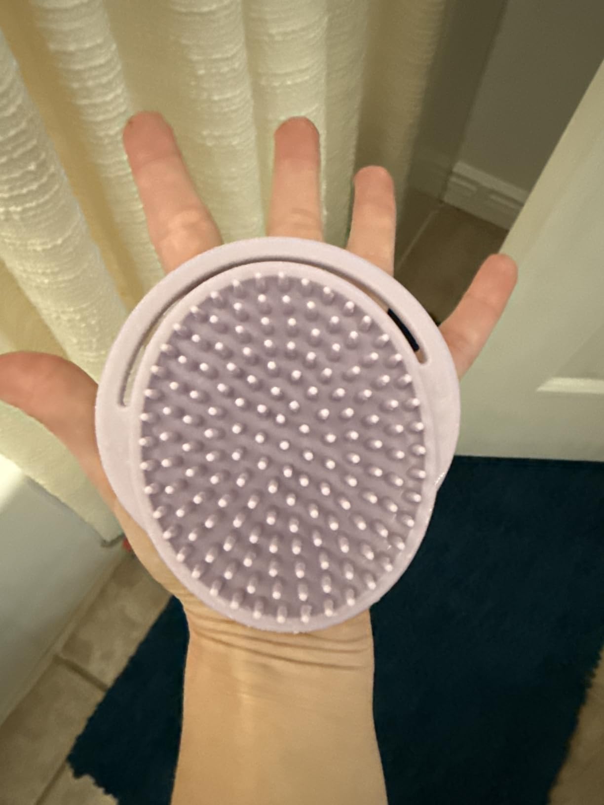 haakaa Silicone Shampoo Brush - Cradle Cap Brush Comb - Baby Hair Scrubber - Newborn Essentials Must Haves - 1pk-Lavender customer photo 1