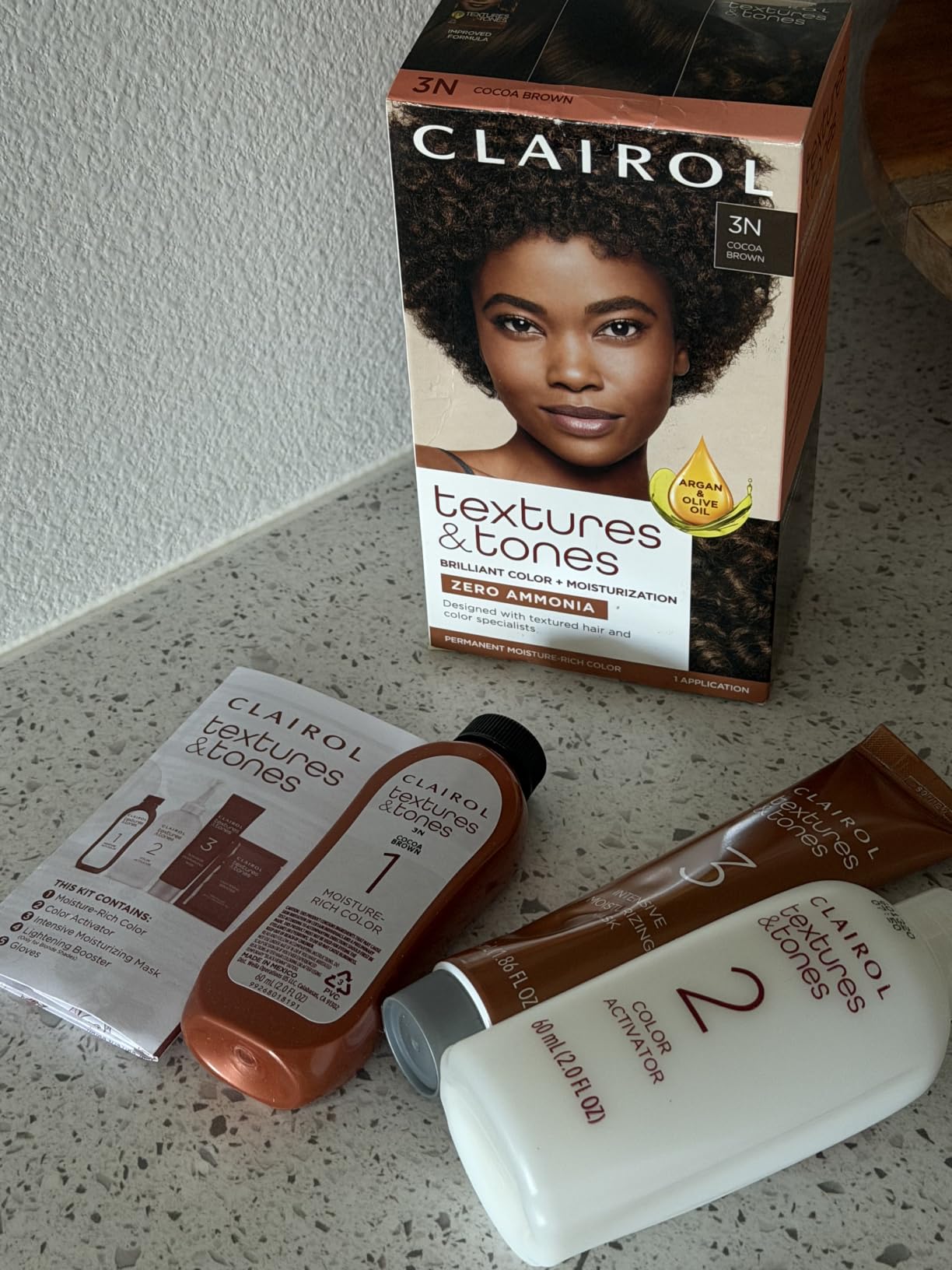 Clairol Textures & Tones Permanent Hair Dye, 6G Honey Blonde Hair Color, Ammonia-Free, Moisture-Rich Formula with Argan and Olive Oil customer photo 2