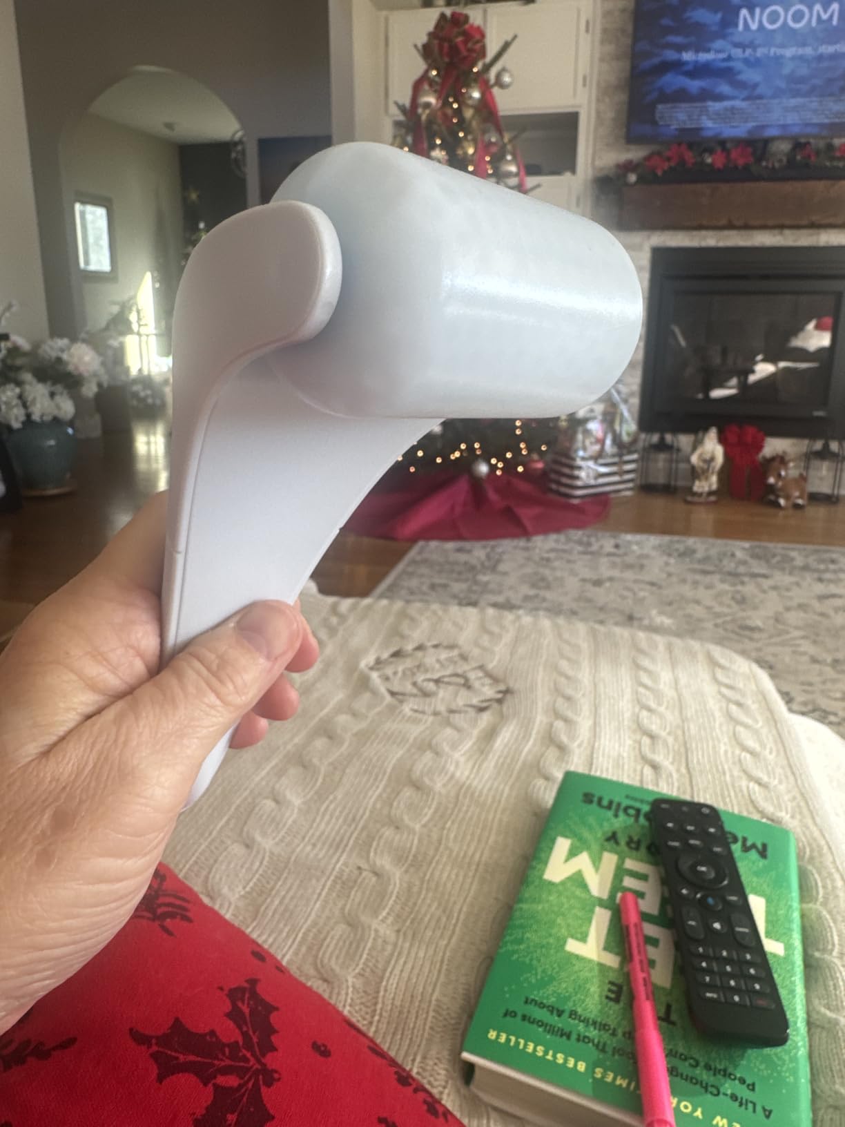 Fronnor Ice Roller for Face, Eyes, Facial Massager Tool, Soothing Skin Care Tool, Cooling Skincare Device for Puffiness, At-Home Spa Gift for Women customer photo 1