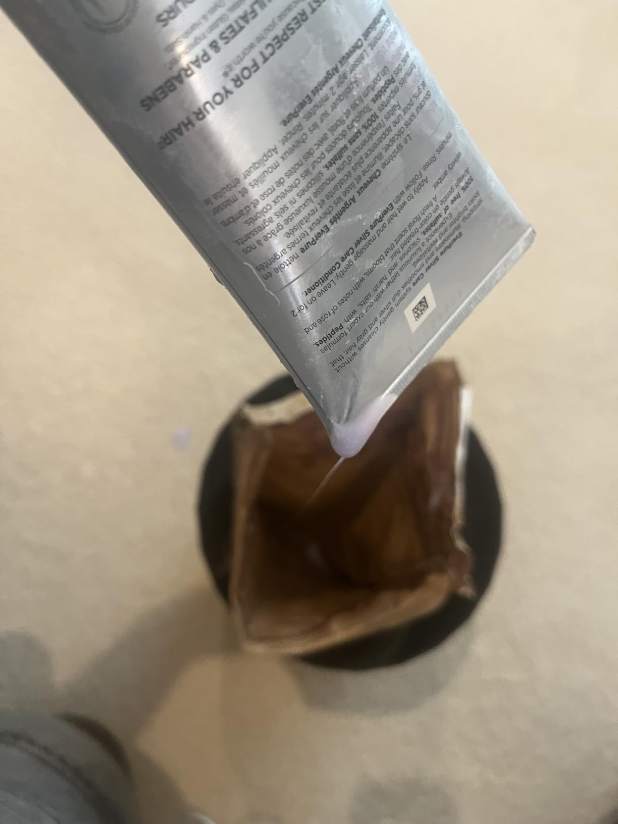 L'Oreal Paris EverPure Brightening and Nourishing Shampoo for Gray Hair, Sulfate-Free Vegan Formula with Peptides, 8.5 Fl Oz customer photo 2