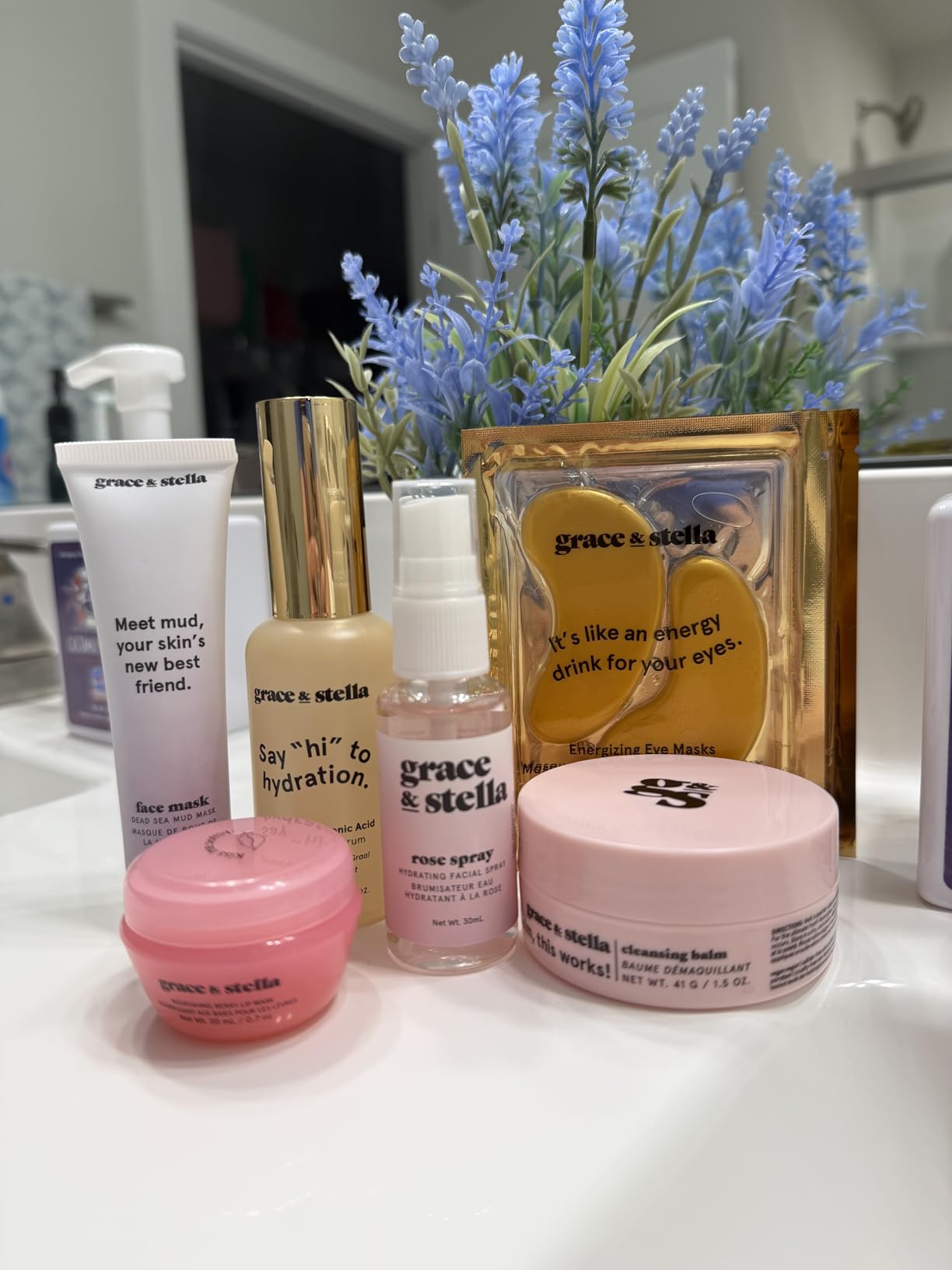 grace & stella Award Winning Skin Care Set - Birthday Gifts for Women, Travel Size Toiletries with Eye Masks, Hyaluronic Acid Serum, Lip Balm & More, Gift Baskets for Women, Vegan Self Care customer photo 1