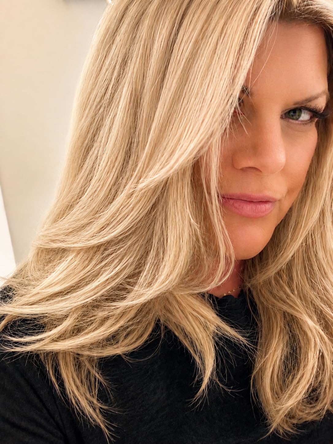 Kerastase Elixir Ultime Refillable Hair Oil - Hydrates & Smoothes Frizz, Adds Shine, With Wild Camellia, Sandalwood and Freesia Fragrance customer photo 1