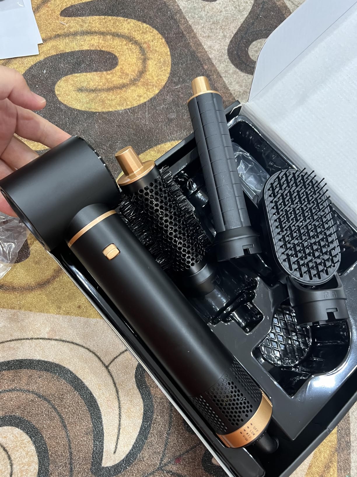 5 in 1 Blow Dryer Brush Set, Detachable Hot Air Styler & Hair Dryer Brush for Women, Negative Ion Blowout Brush with Auto Wrap Curling Iron, Smoothing Brush & Round Brush Volumizer for All Hair Types customer photo 1