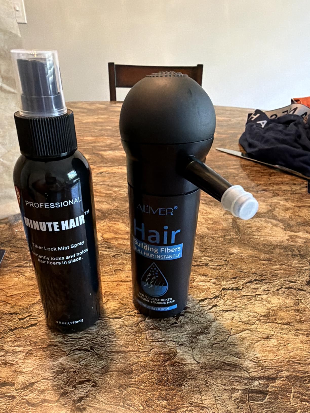 Aliver Hair Fibers for Thinning Hair - Black - 27.5Gr,Undetectable Natural Formula, Thicker Fuller Hair in 15 Seconds, Conceals Hair Loss, Look Younger, for Men & Women Patchy Bald Spot,Crown customer photo 1