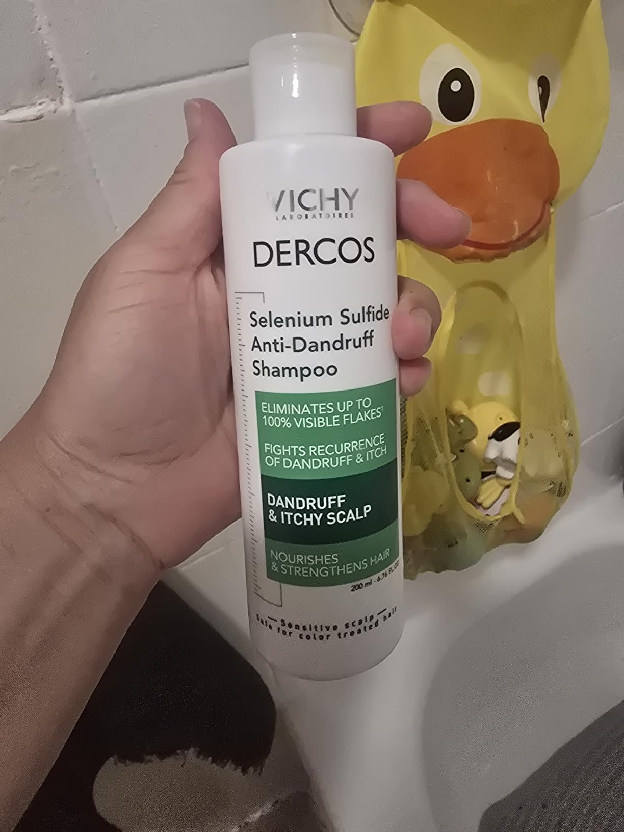 Vichy Dercos Dandruff Shampoo, Antifungal Itchy Scalp Treatment for Men & Women, Clinical Strength Selenium Sulfide, Formulated with Niacinamide & Salicylic Acid, Color Safe, Dermatologist Recommended customer photo 1