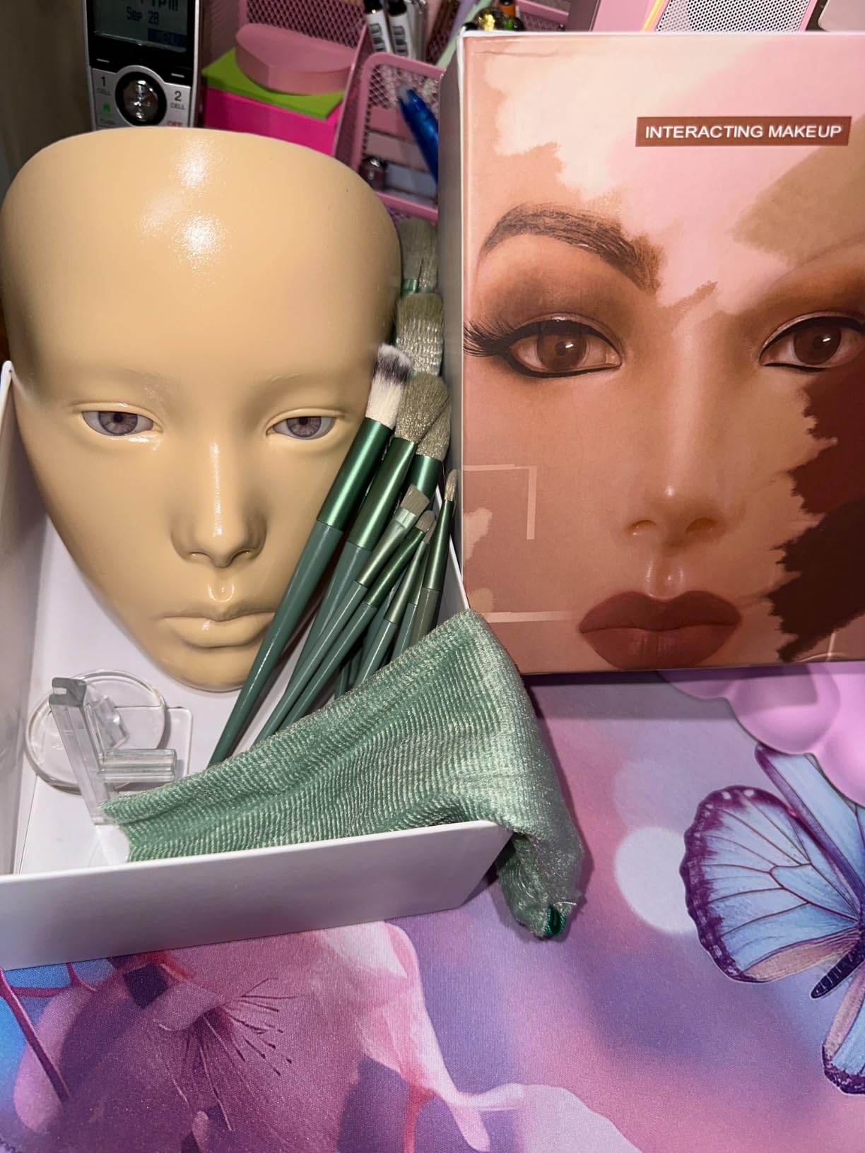 3D Makeup Practice Face, XIJIEMAO Mannequin Head For Makeup, Reusable Silicone Full Makeup Mannequin Head With Stand And Brush Set, Eye Shadow Makeup Face Board, Emerging Makeup Artist, Girl'S Gift customer photo 2