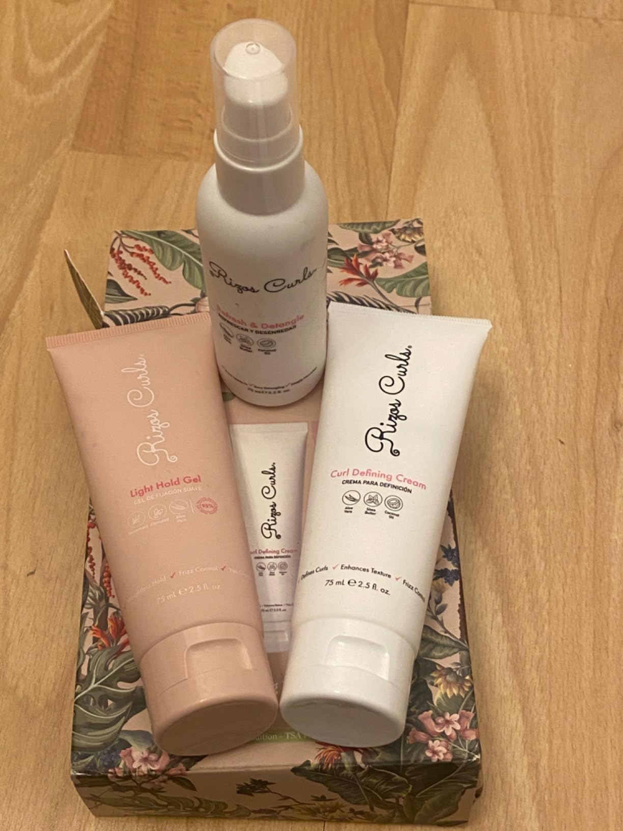 Rizos Curls 3-Step Styling Kit - Curl Defining Cream, Light Hold Gel & Refresh Spray customer photo 1