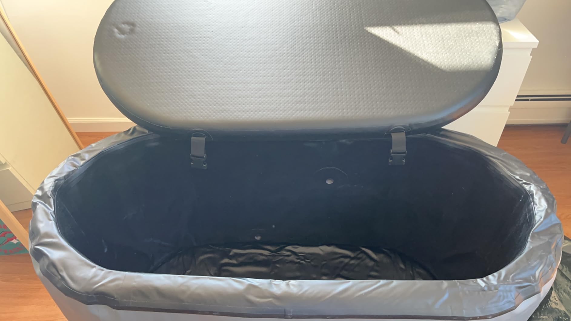 COSTWAY XL 129 Gal Oval Ice Bath Tub with Cover, Portable Outdoor Inflatable Cold Plunge Tub customer photo 1