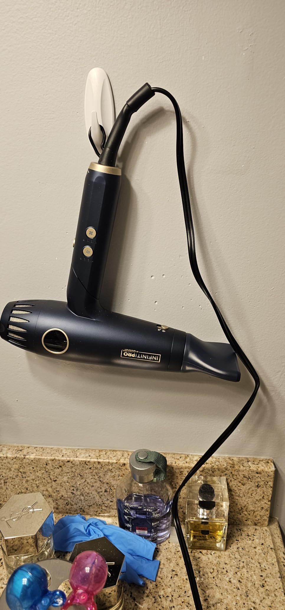 Conair InfinitiPRO DigitalAIRE Multi-Styler Hair Dryer, Ultra-lightweight High-Speed Digital Motor Styler for Thick, Long, and Fine Hair, Blue, 1002L customer photo 1