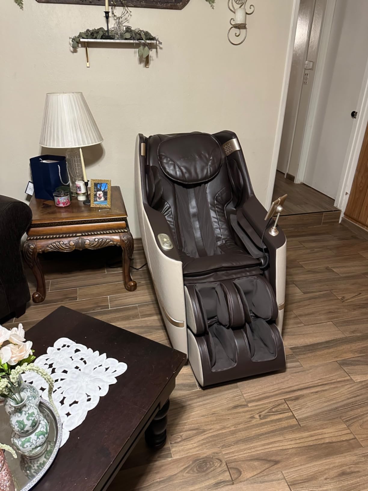 Massage Chair, 2026 SL-Track Zero Gravity Shiatsu Massage Chairs Full Body and Recliner, 12+6 Modes, Body Scan, APP, Foot Rollers, Heat Therapy, Airbags, Bluetooth, Thai Stretch (Beige& Brown) customer photo 2