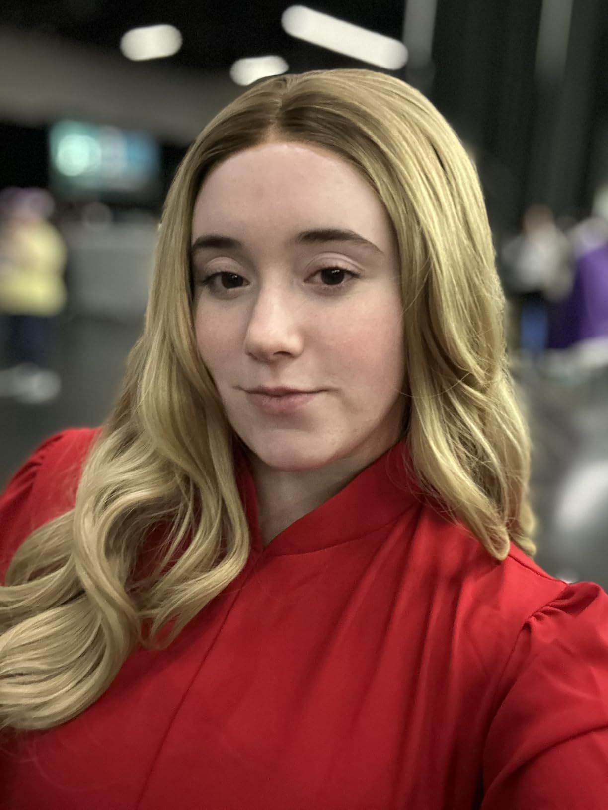SAPPHIREWIGS Ash Blonde Lace Front Wig 13x4 Synthetic Lace Front Wigs Pre Plucked Highlight Milk Tea Blonde Glueless Long Wavy Wigs for Women Daily Party Use 26 inch customer photo 2