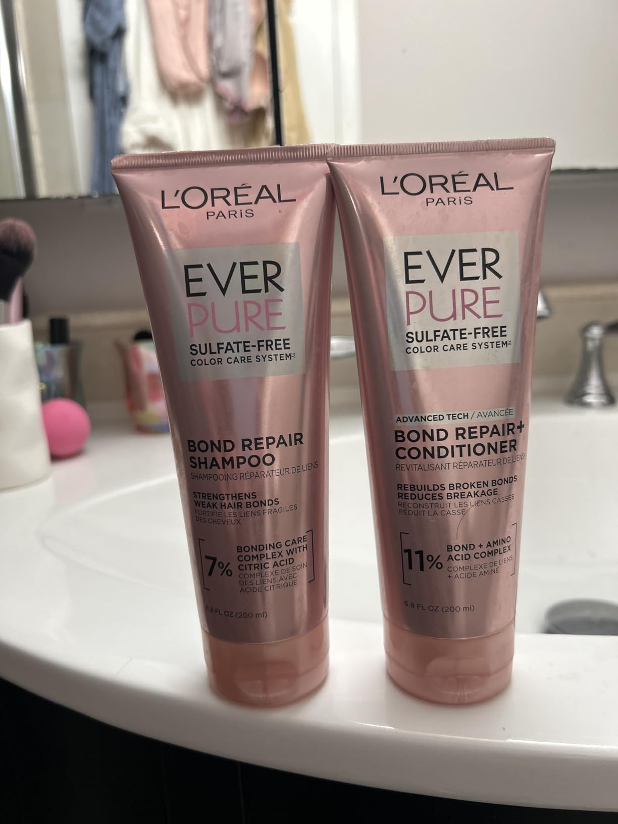 L'Oreal Paris Sulfate Free Bond Repair+ Shampoo, Hair Shampoo with Amino Acid Complex, Strengthens and Repairs Damaged or Color Treated Hair, EverPure, 23 Fl Oz customer photo 2