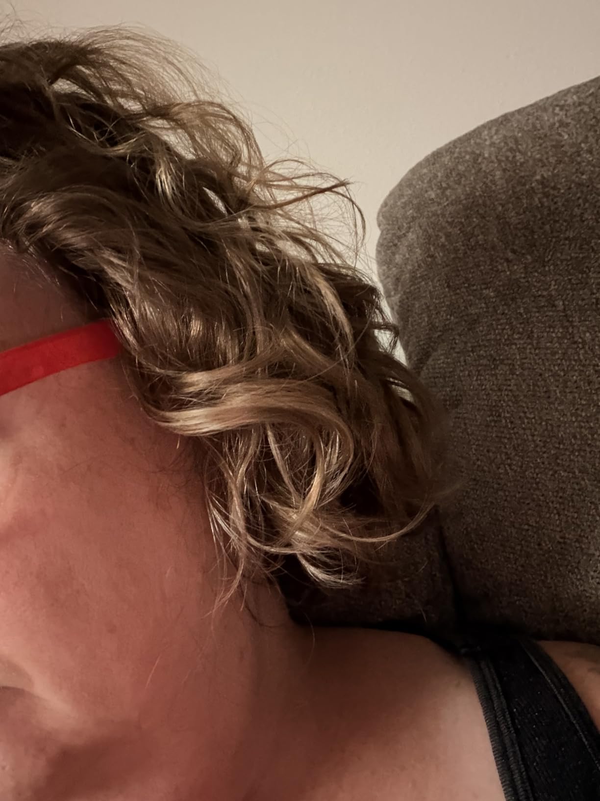 Olaplex N°.10 Bond Shaper Curl Defining Gel | Anti-Frizz Curl Gel, 200 mL customer photo 1