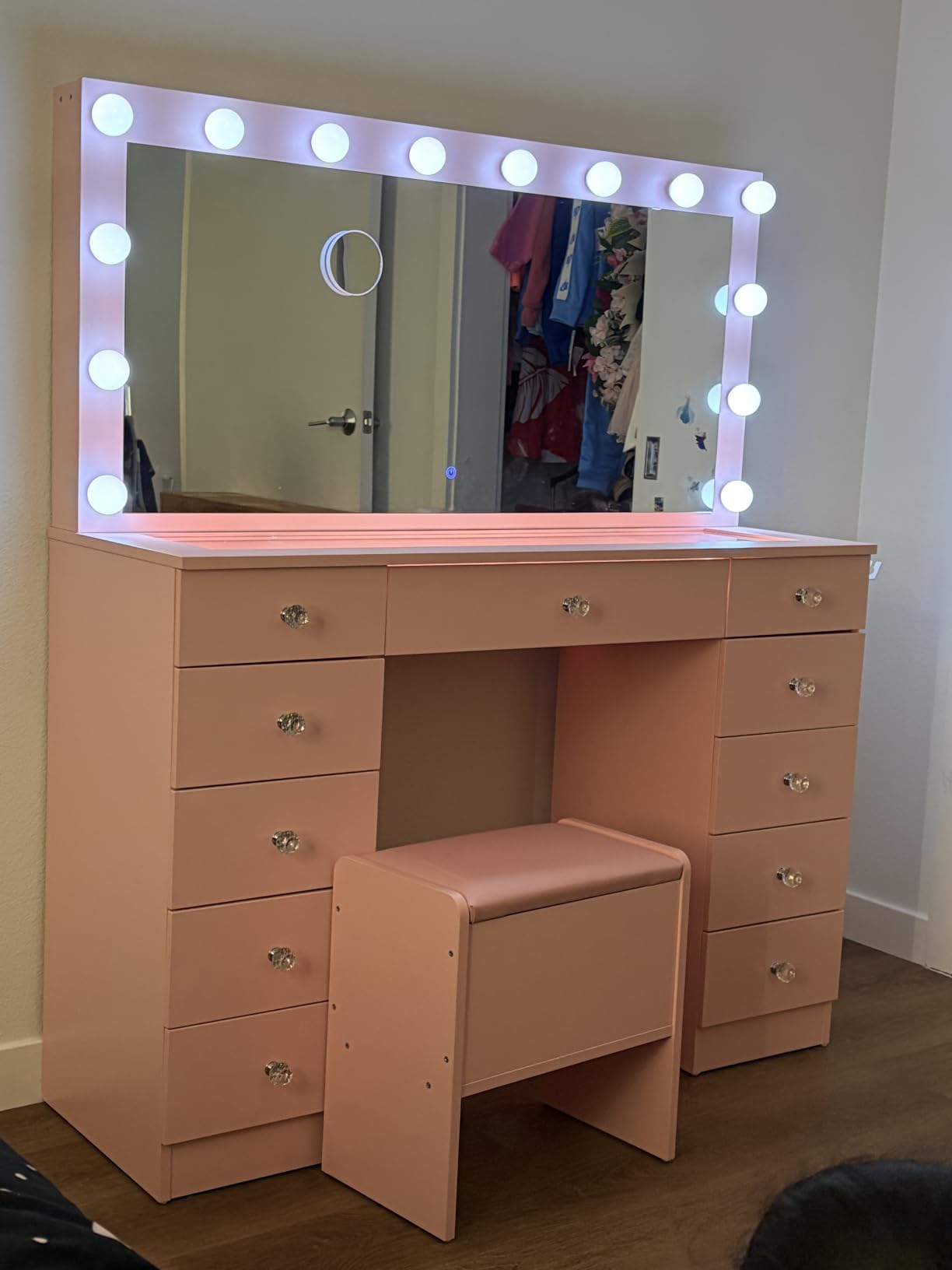 VOWNER Vanity with Lighted Mirror - 46