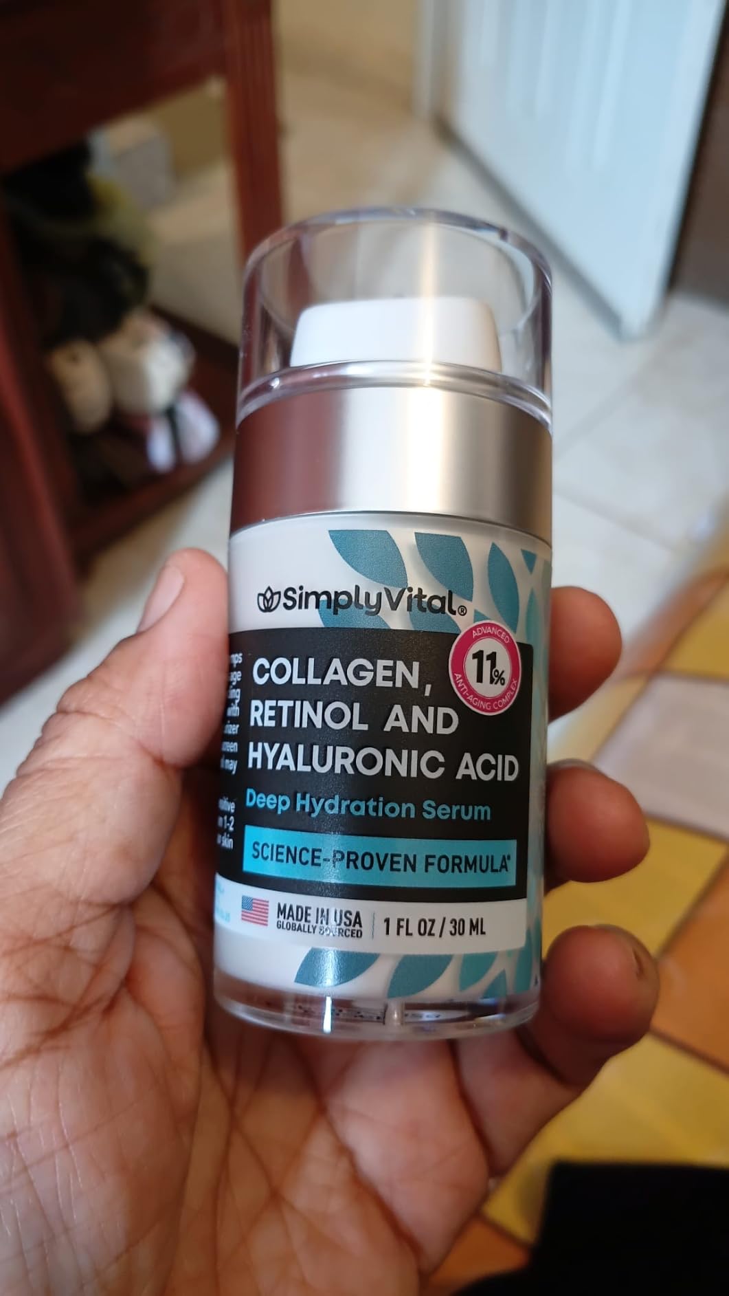 Retinol Collagen Face Serum - Anti-Aging Moisturizer for Women, 1 fl oz | Hyaluronic Acid Serum for Face, Neck & Decollete customer photo 1