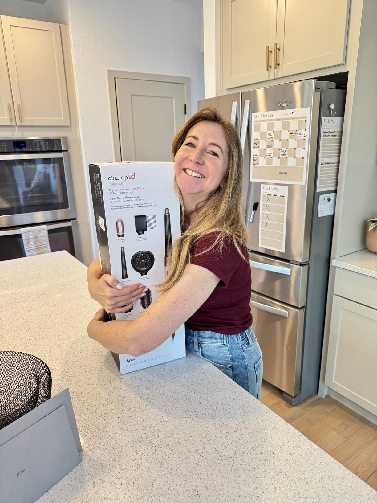 Dyson Airwrap i.d. Multi-Styler, Bluetooth Connected, No Heat Damage, 6-in-1 Versatility, Intelligent Hair Styler customer photo 1
