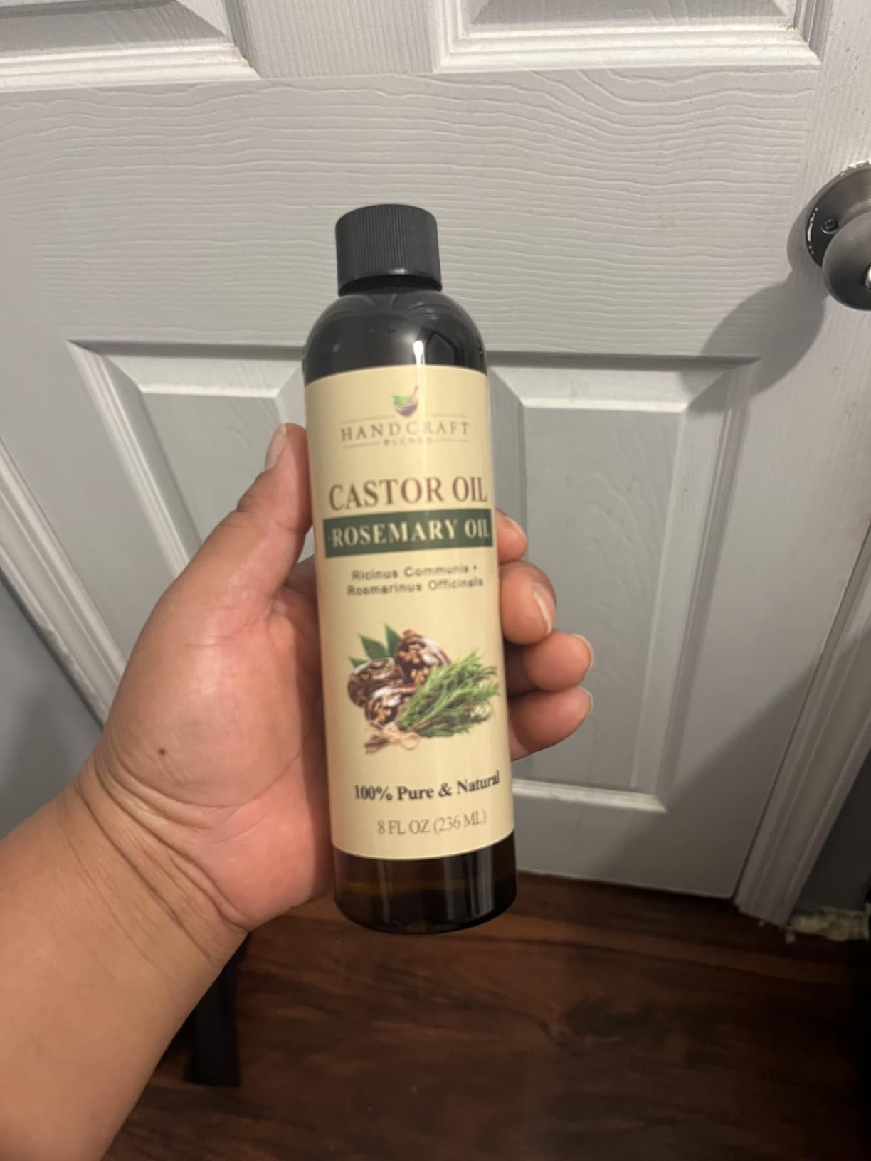 Handcraft Blends Cold-Pressed Jamaican Black Castor Oil 4 Fl Oz | Glass Bottle | Lash Brushes | 100% Pure and Natural | Premium Grade Carrier Oil | Hair, Eyelashes and Eyebrows | Hair and Body customer photo 2