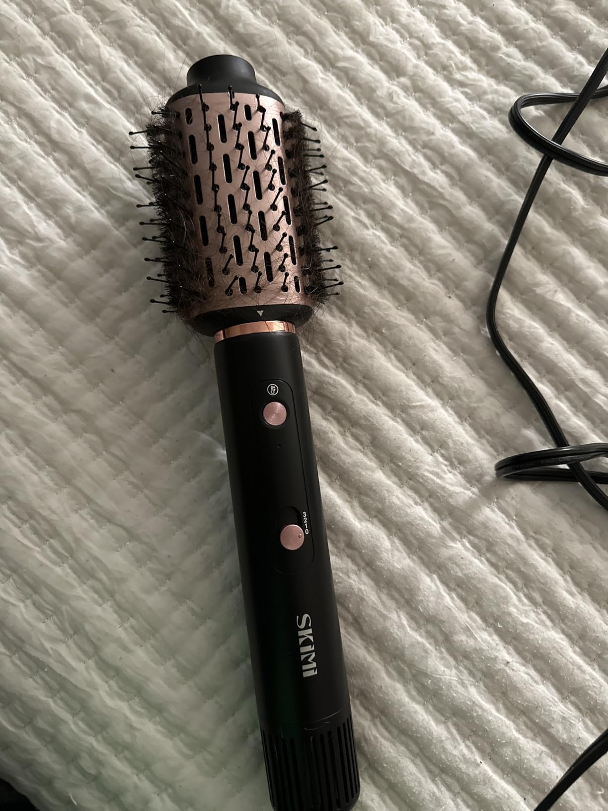 SKIMI 110,000 RPM Brushless Motor Hair Dryer Brush - 5 Multi-Styler for Fast Drying, Curling, Volumizing & Straightening | High-Speed Hot Air Brush for All Hair Types (Black & Blush Red) customer photo 1