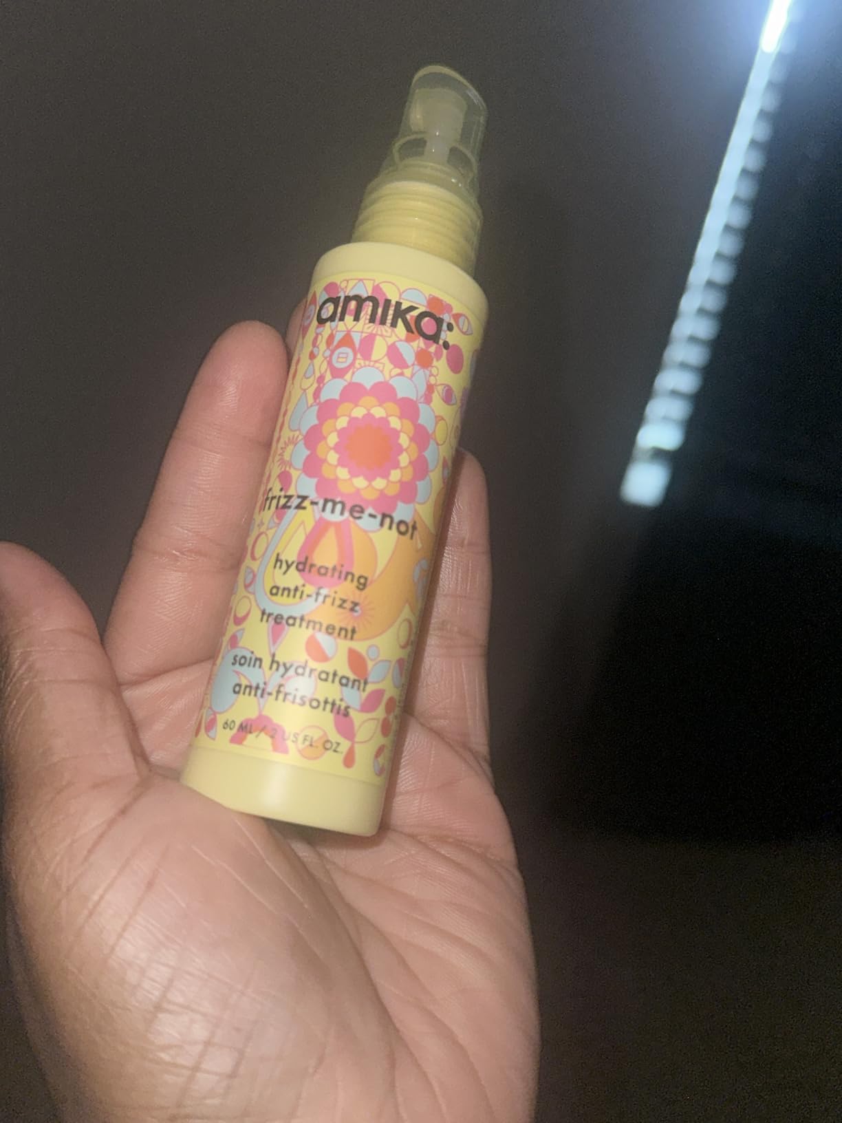 amika frizz-me-not hydrating anti-frizz treatment | lightweight hydrating spray for medium to thick coarse hair types 2a-4c, humidity + heat protection, smooth frizz for up to 3 days customer photo 1