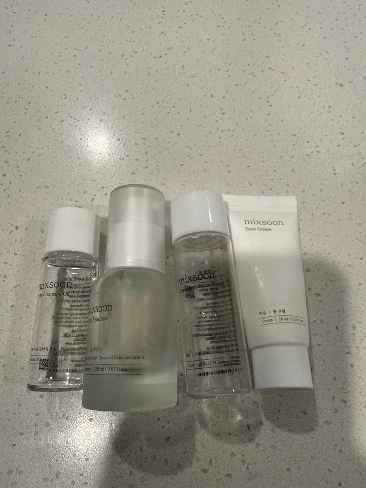 mixsoon Pure Glow Essentials Set - 5-Step Skincare Kit - Travel kit, Travel size kit, Hydrating Skincare Gift Set (15ml*1+20ml*3+30ml*1) Korean Glass Skin Care customer photo 1