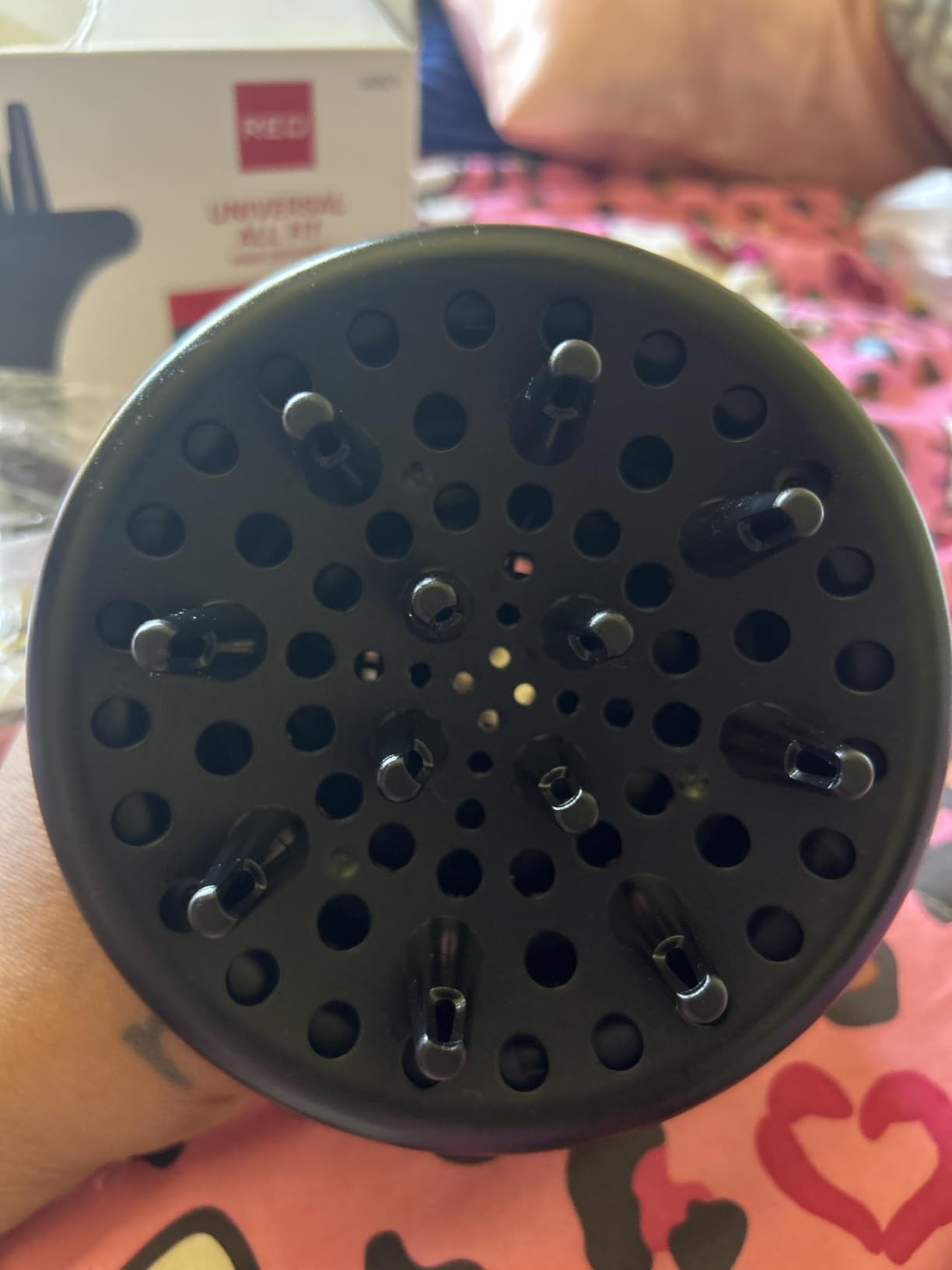 Red by Kiss Hair Dryer Diffuser, Heavy Duty Rubber Grip, Long Prongs for Volume & Root Drying, Compact Design Fits Most Dryers for Fast Drying & Shine Boost and Bouncy Curls customer photo 2