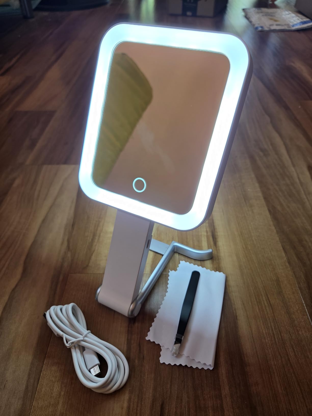 Magnifying Travel Mirror with Light, 30X/1X Double-Sided Magnifying Mirror with 3 Color Lights, Brightness Adjustable, Foldable Handheld Makeup Mirrors Portable for Travel and Desktop (White) customer photo 1