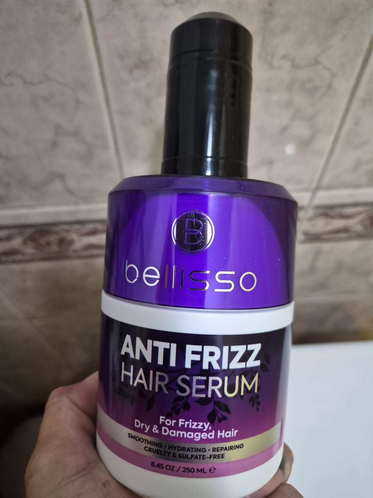 BELLISSO Anti Frizz Hair Serum for Frizzy and Damaged Hair - Humidity Treatment Control - Styling and Smoothing Products for Women and Men - 8.45 Fl Oz customer photo 1