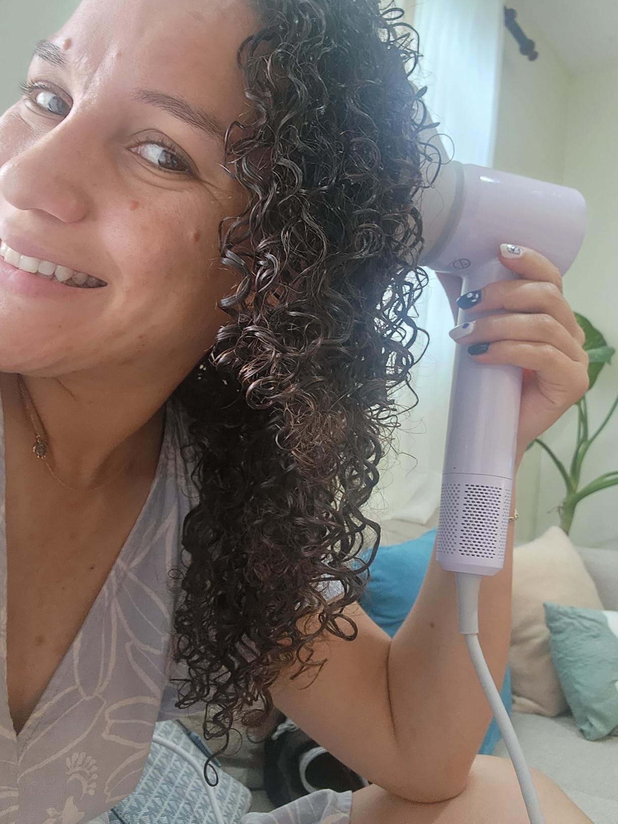 Laifen SE Lite Hair Dryer, Negative Ionic Blow Dryer with 100,000 RPM Brushless Motor for Fast Drying, High-Speed Low Noise Hair Dryer with Lightweight Design and 2 Nozzles Milktea, HD110 customer photo 1